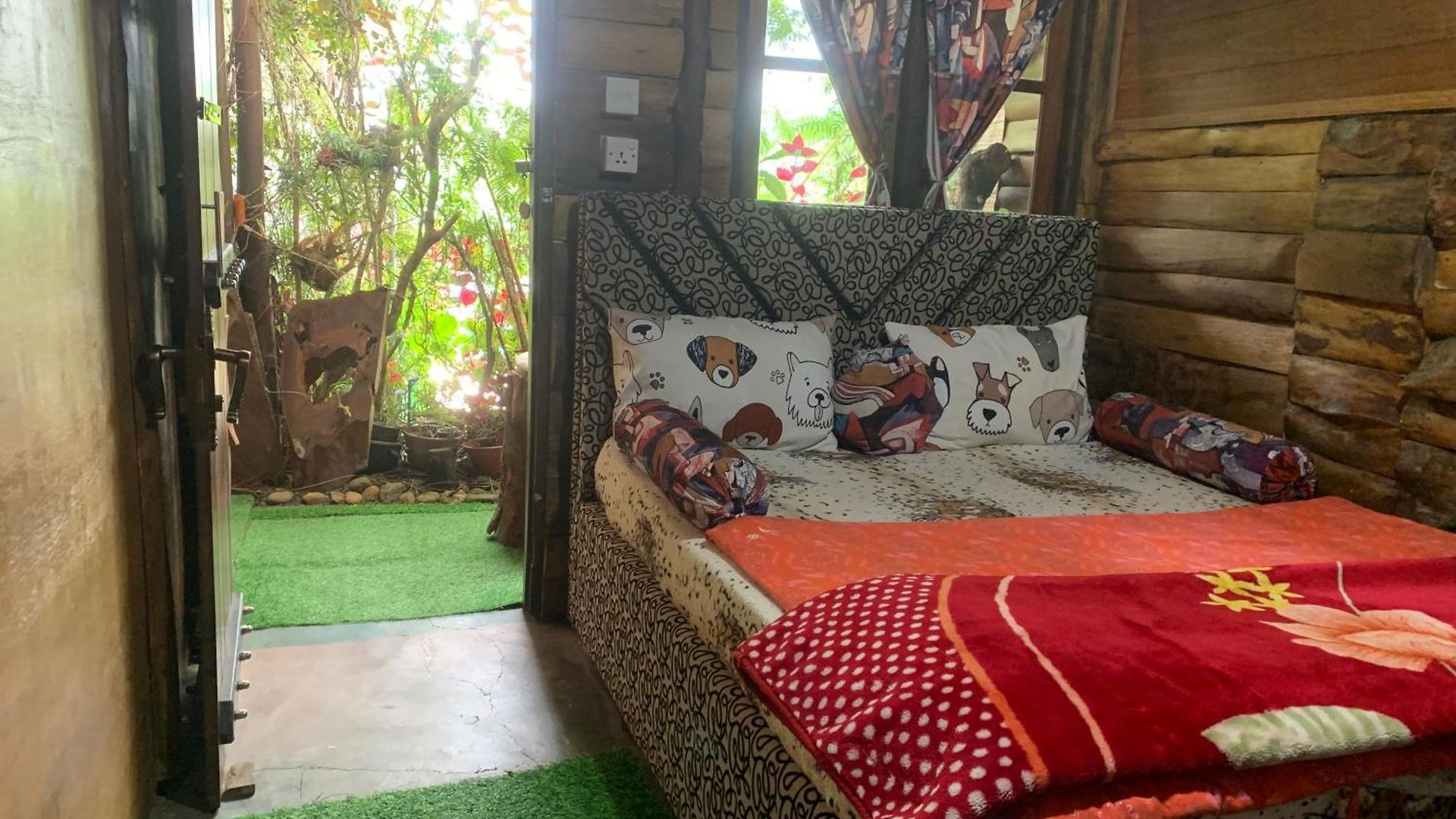 2020 Wooden Homestay *
