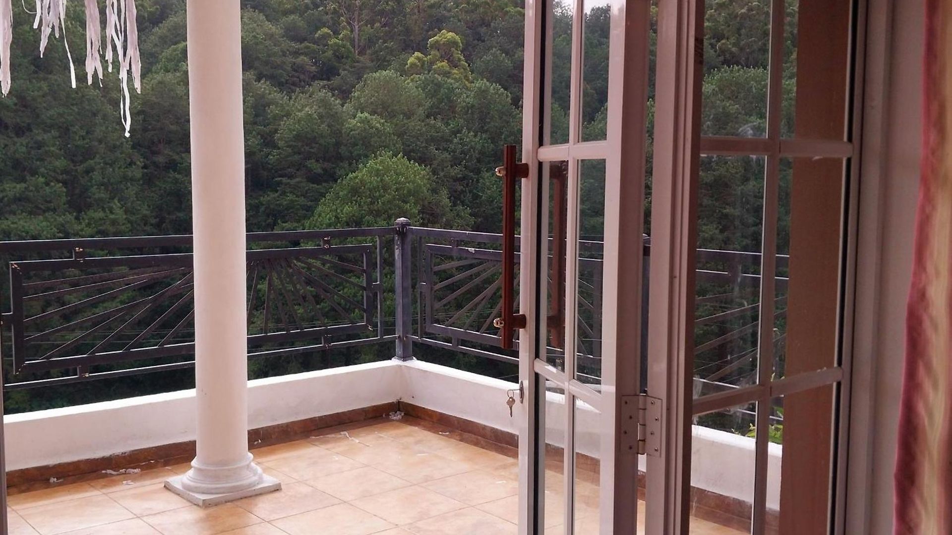 Drizzle Ridge Hotel Nuwara Eliya