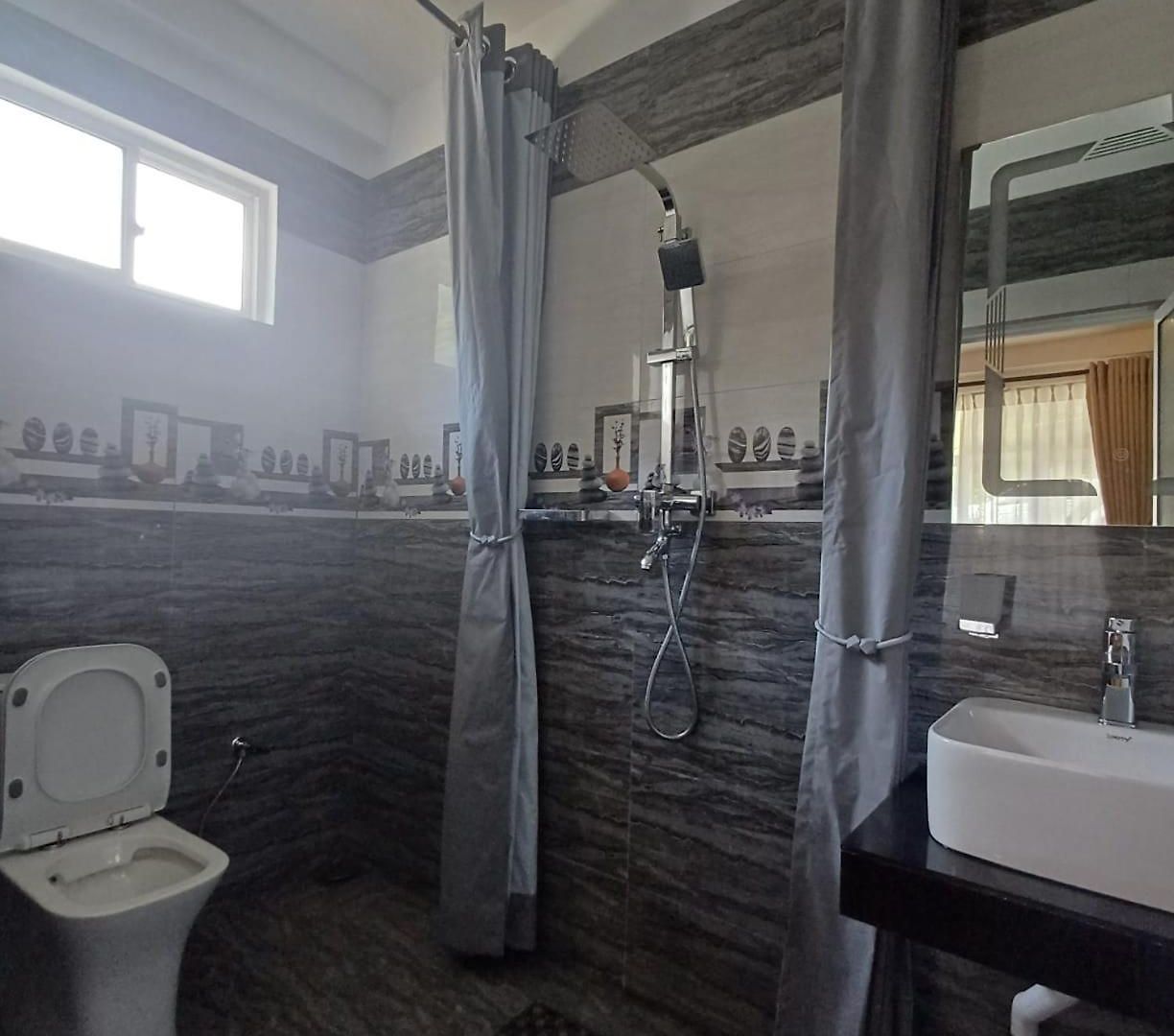 Cloudberry Vibe Guest house Nuwara Eliya