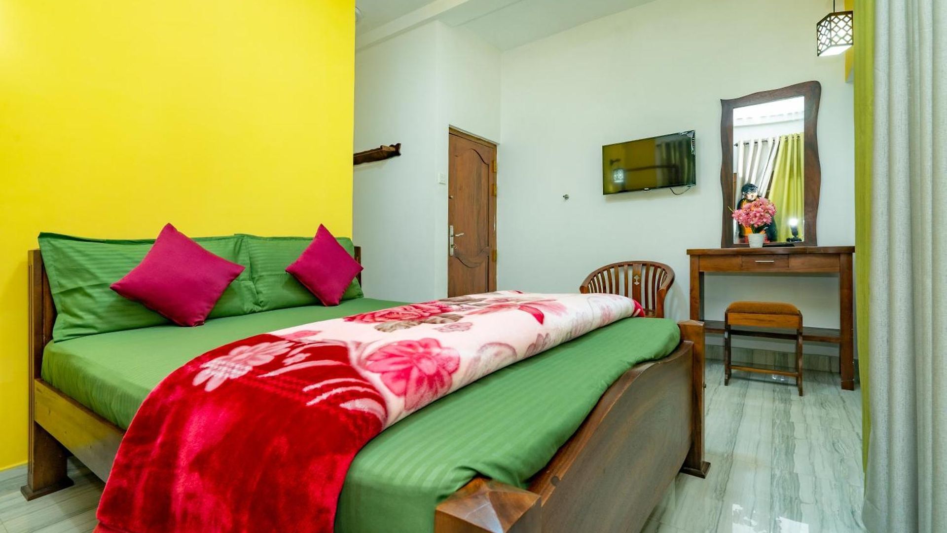 Grand Mellow Villa