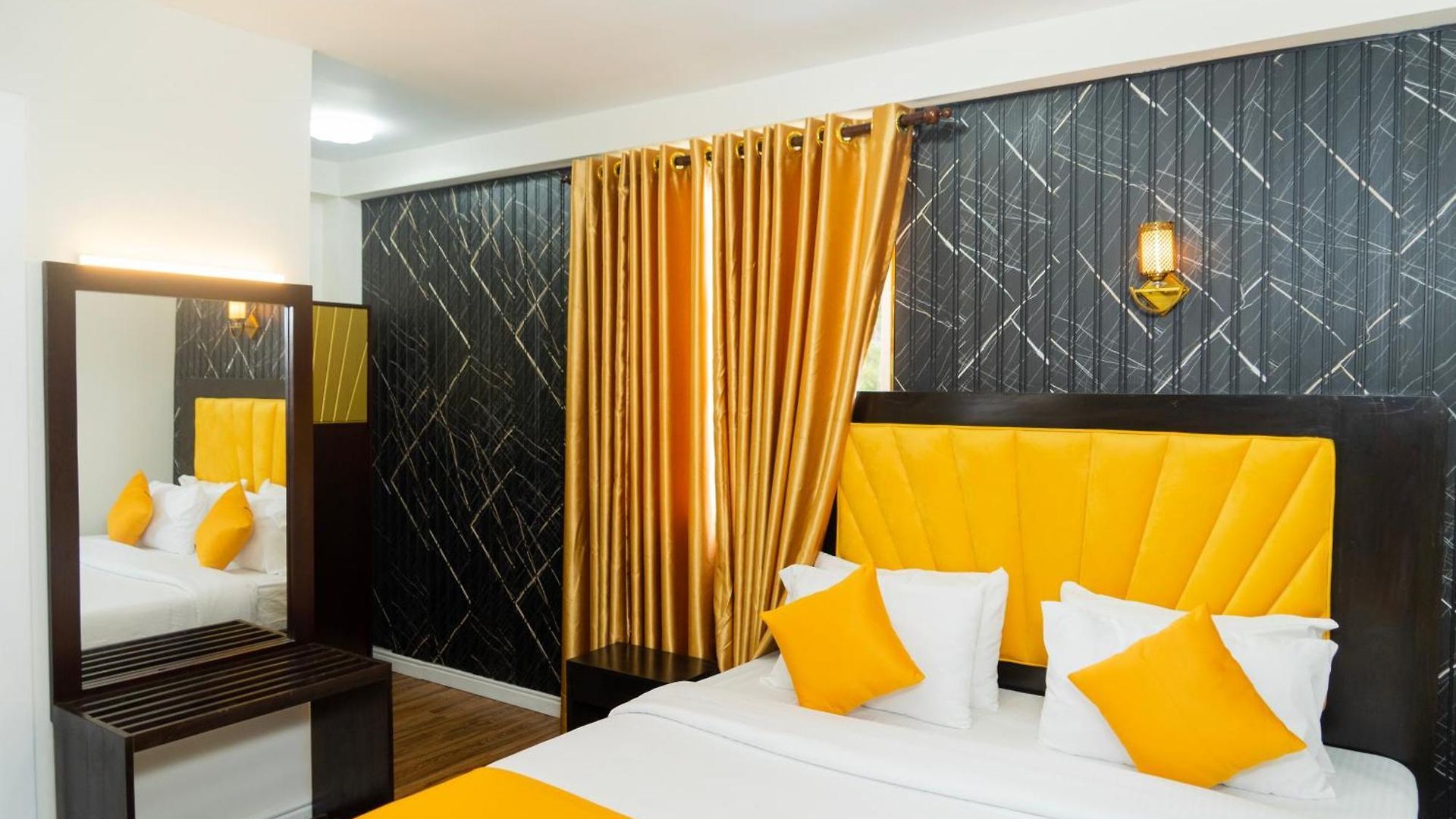 Hotel London Eye Nuwaraeliya 4*