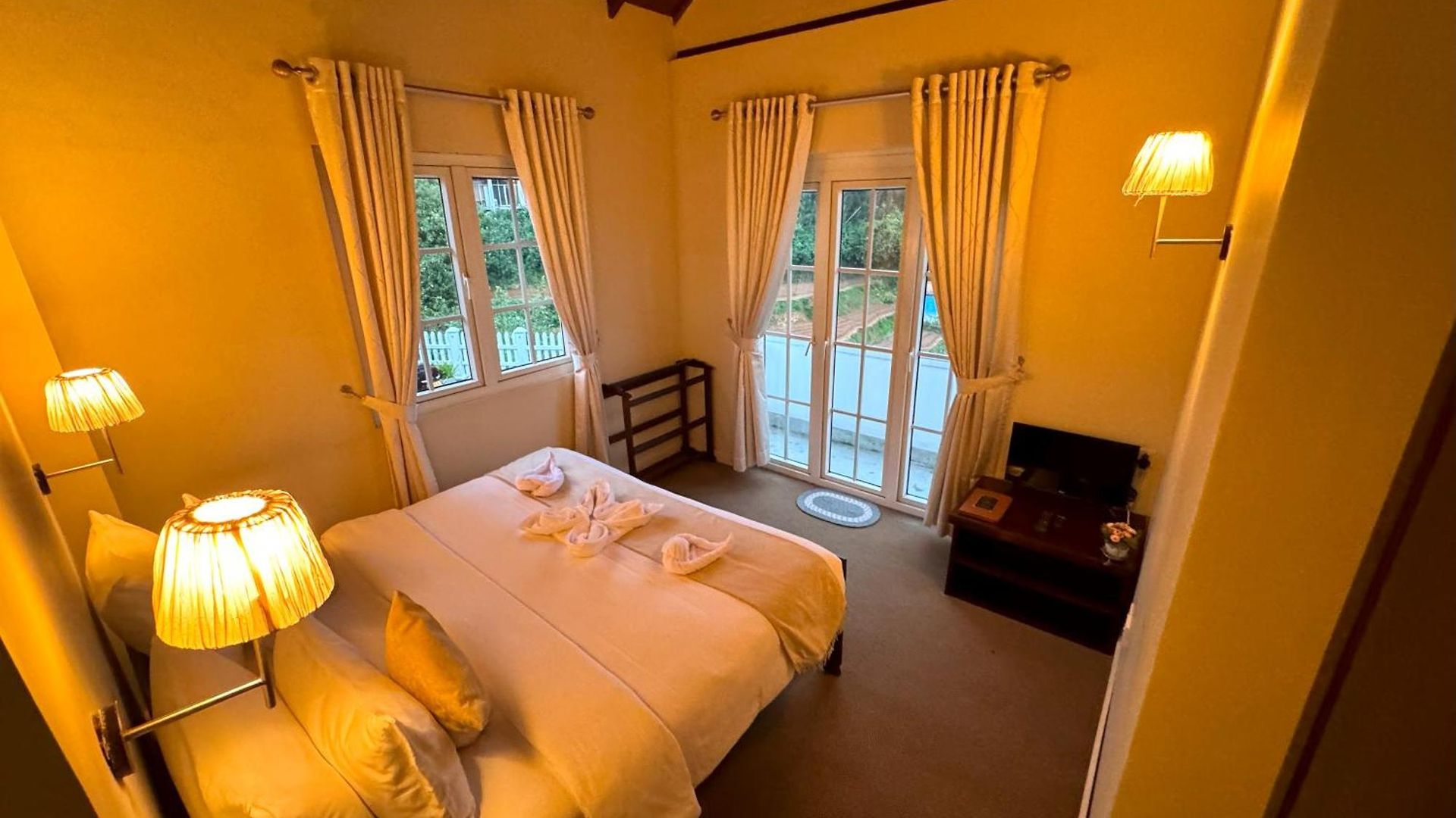 The Tapherini Lodge Nuwara Eliya