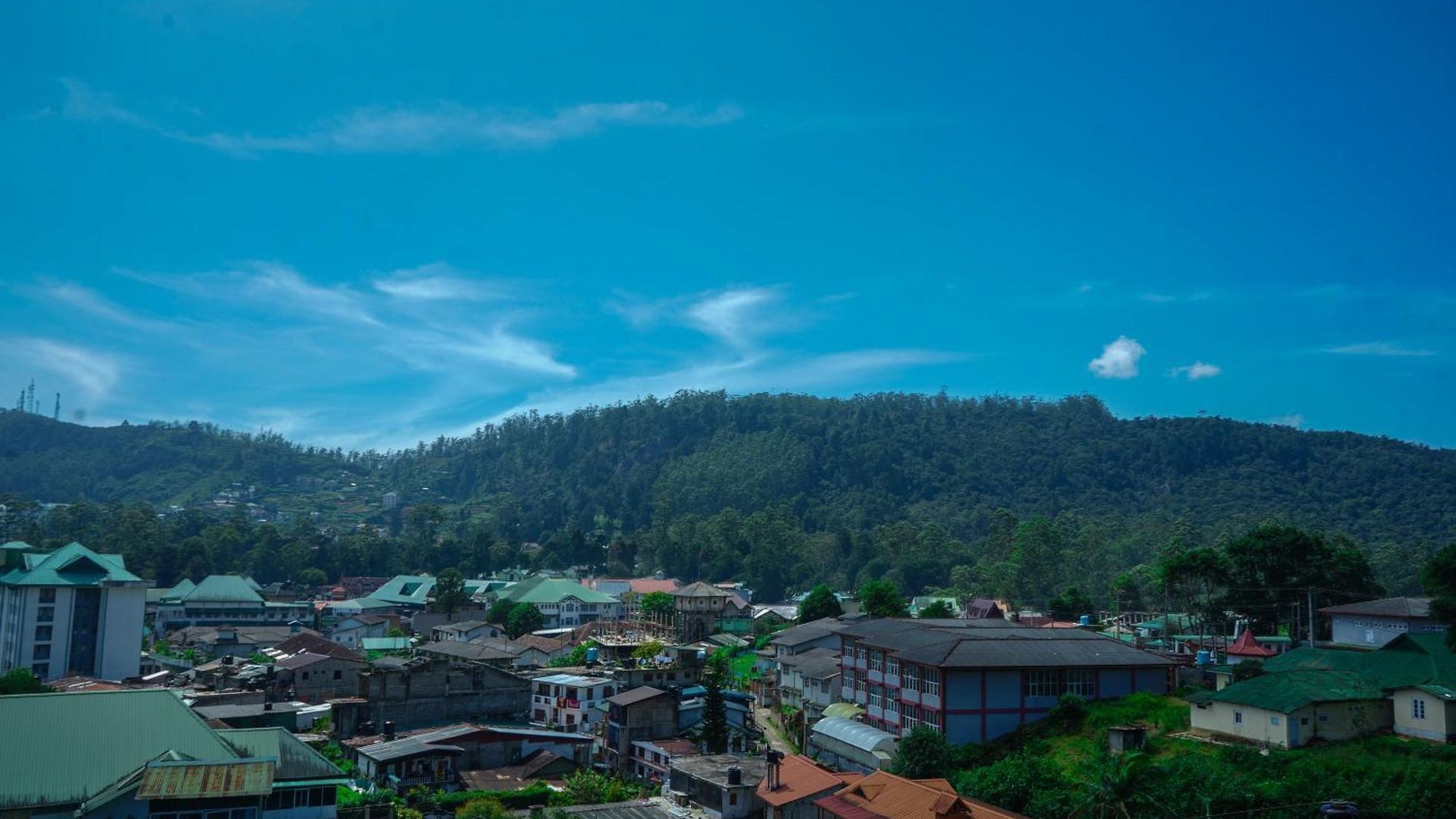 Mountain Breeze Cool Apartment Nuwara Eliya