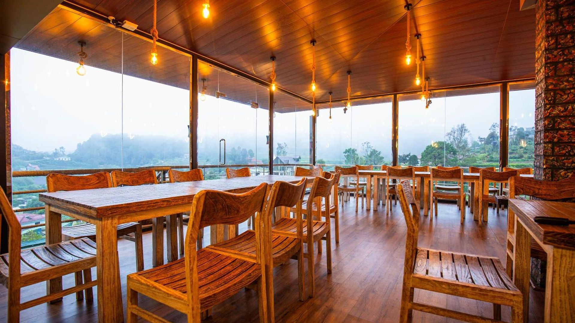 Ulugala Resort *