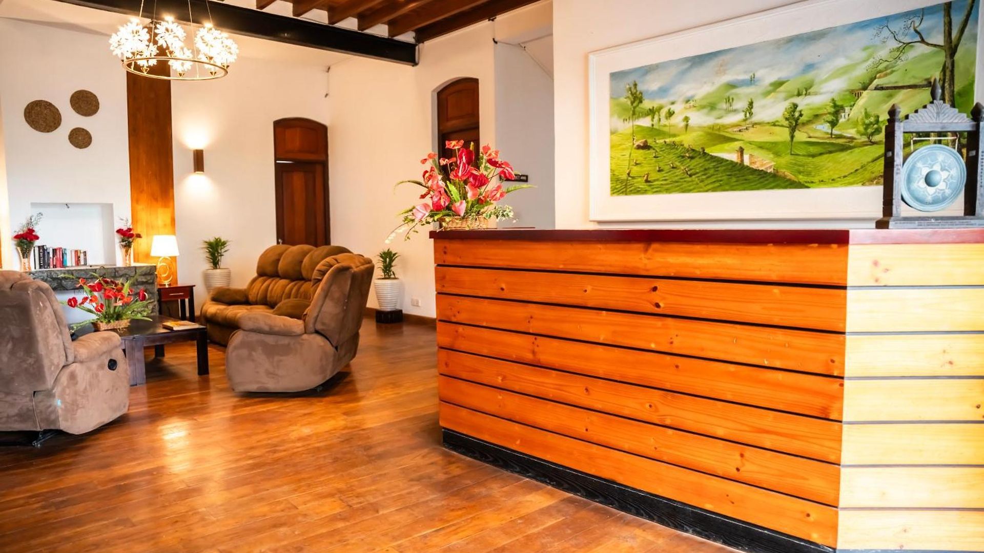 Hotel The Golden Legacy Nuwara Eliya