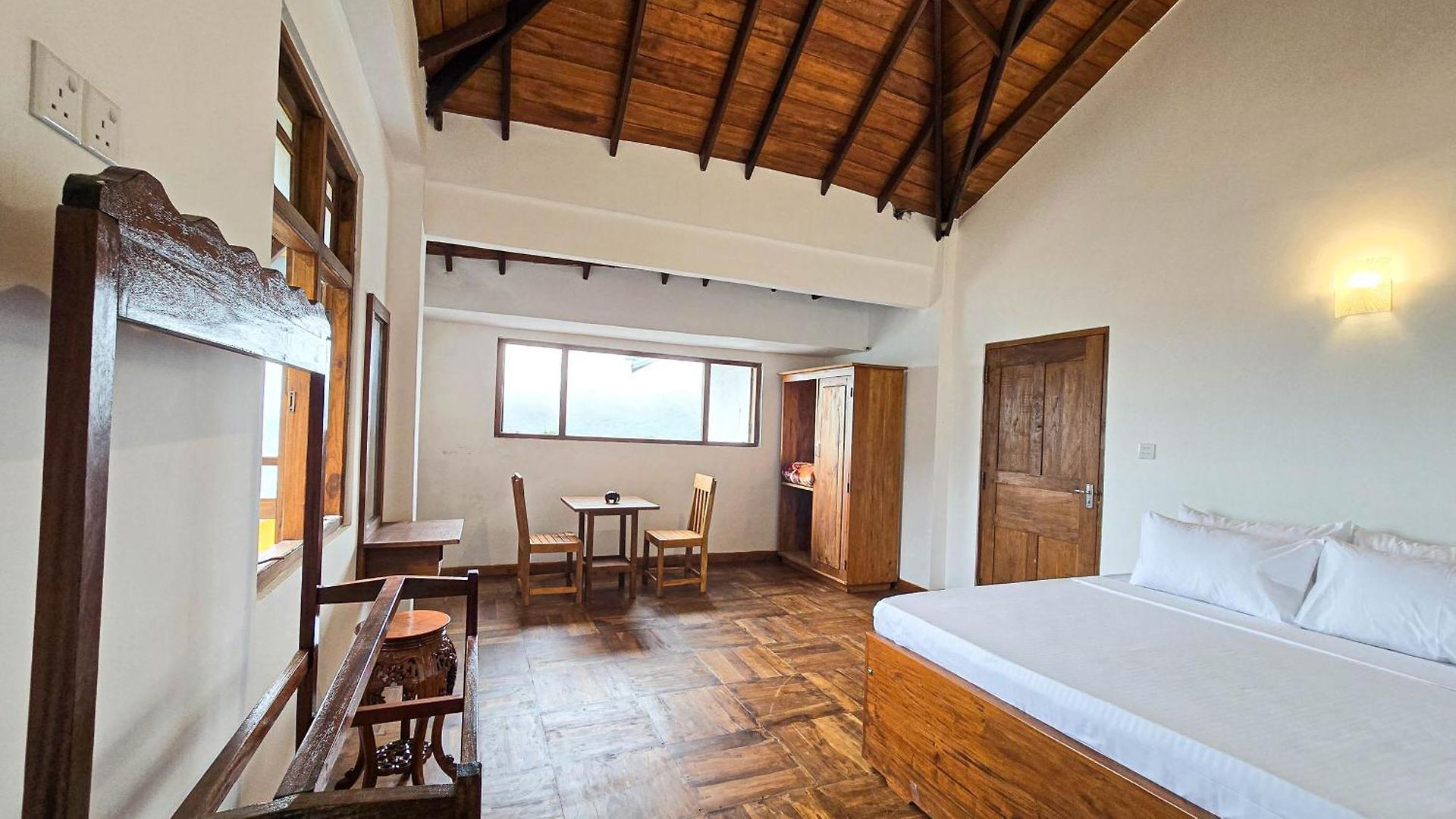 Doyans Misty Heaven Bed & Breakfast