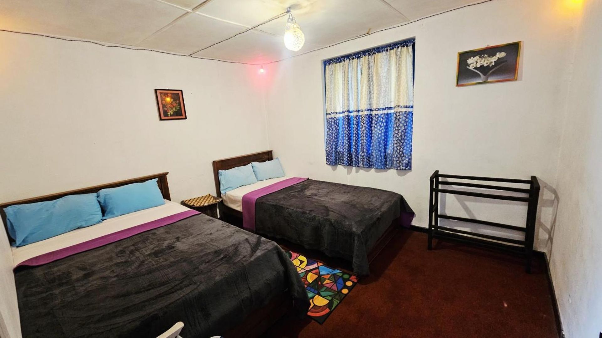 Chez Rooftop Hostel *