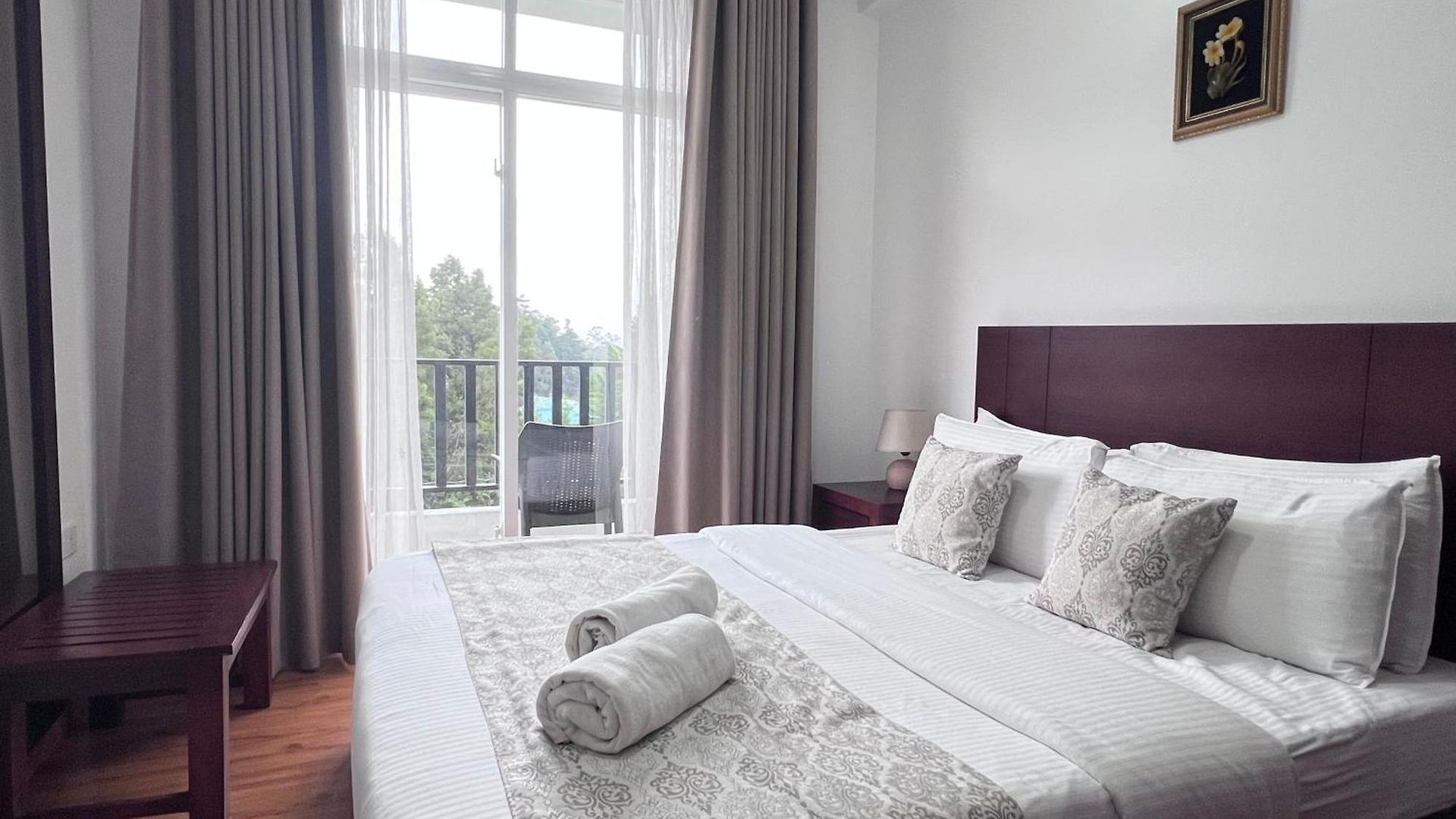 Galway - View Luxury Apartment, Sri Lanka Apartment