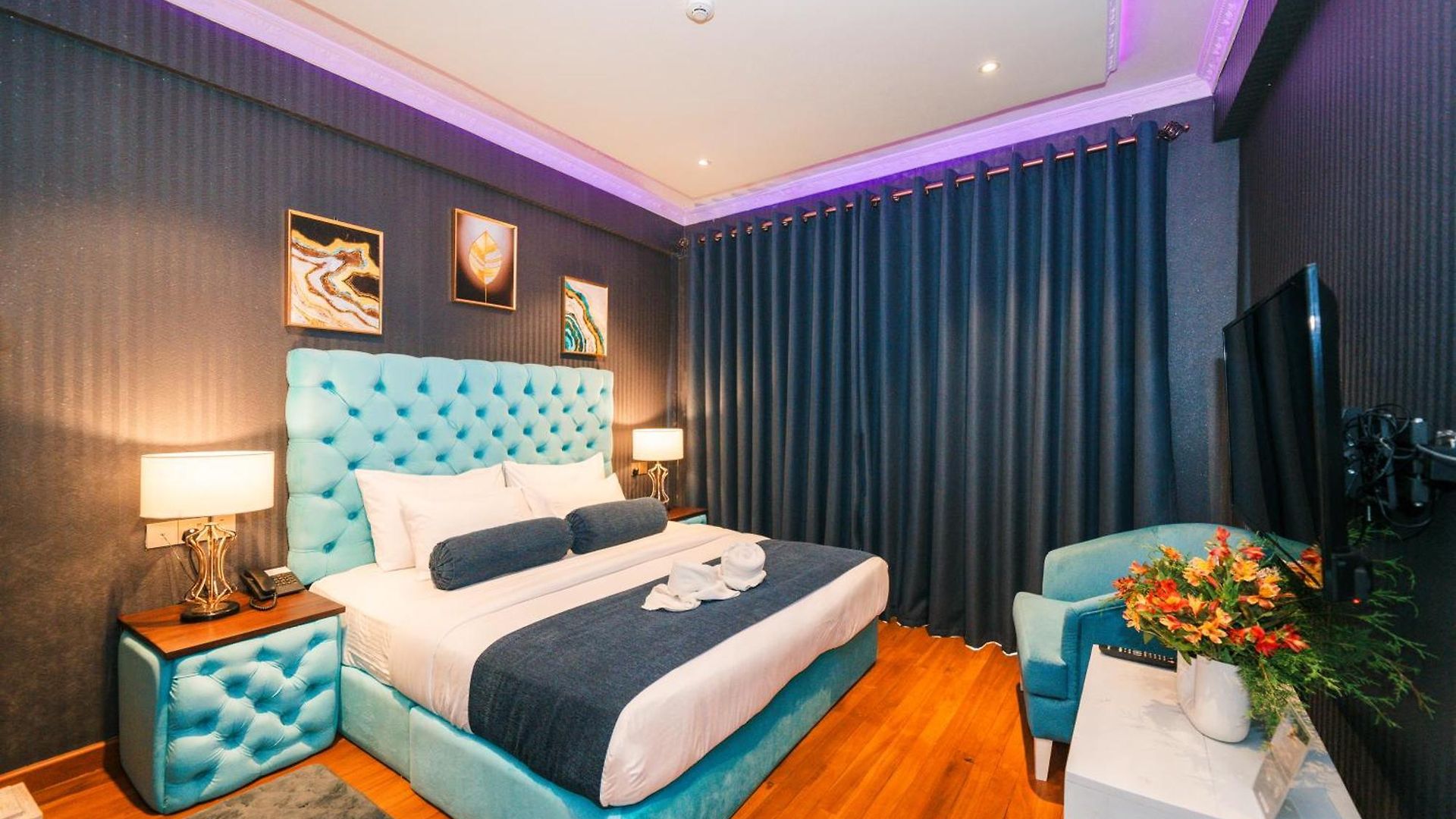 Baron Luxury Boutique Hotel