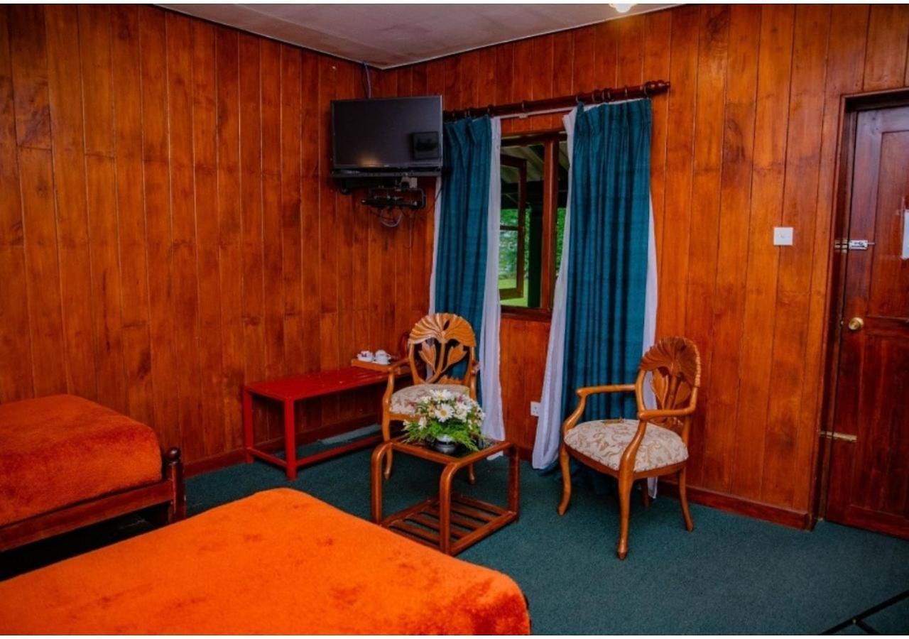 Golf Club Hotel 3*
