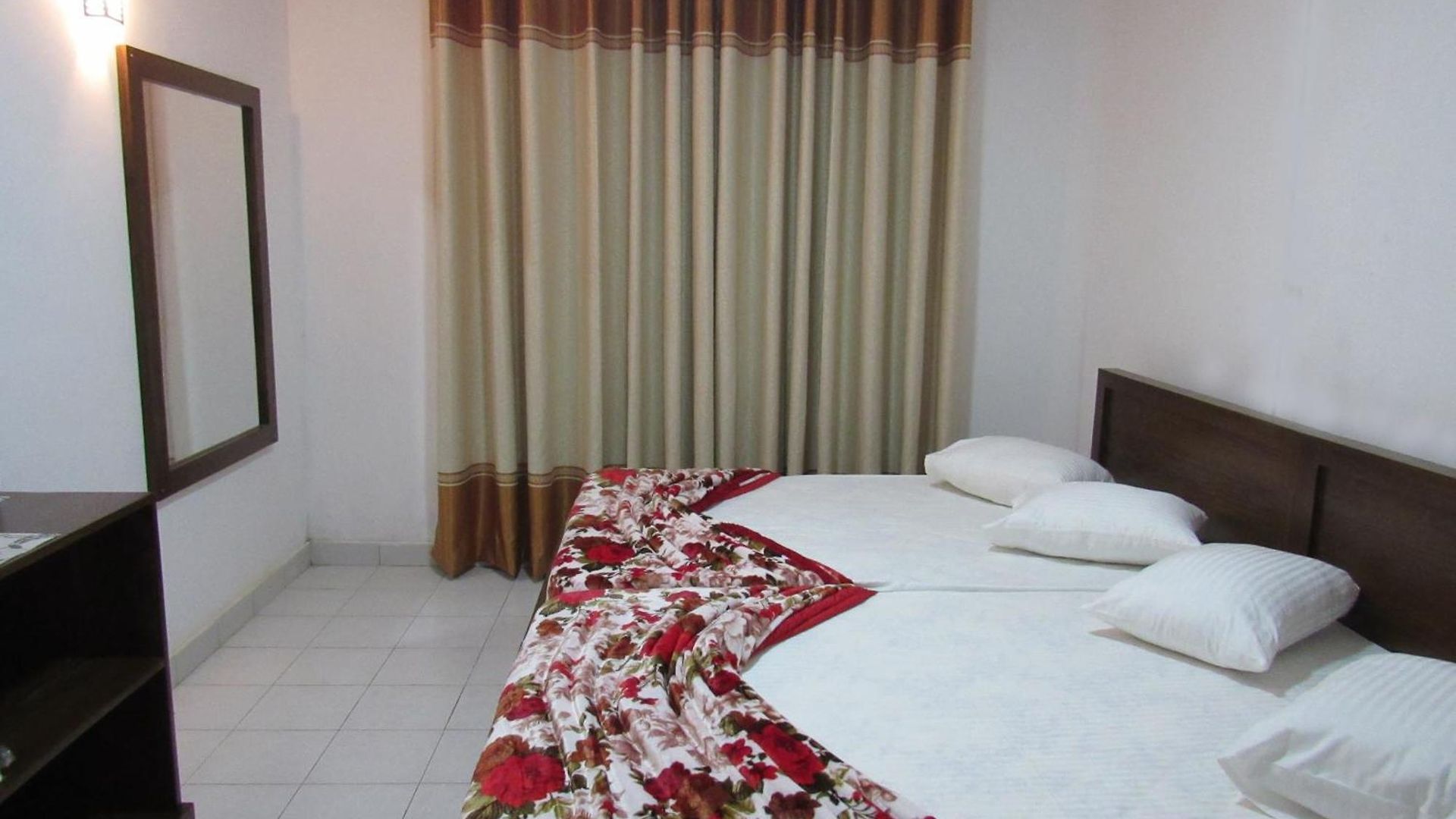 Legacy Guest house *
