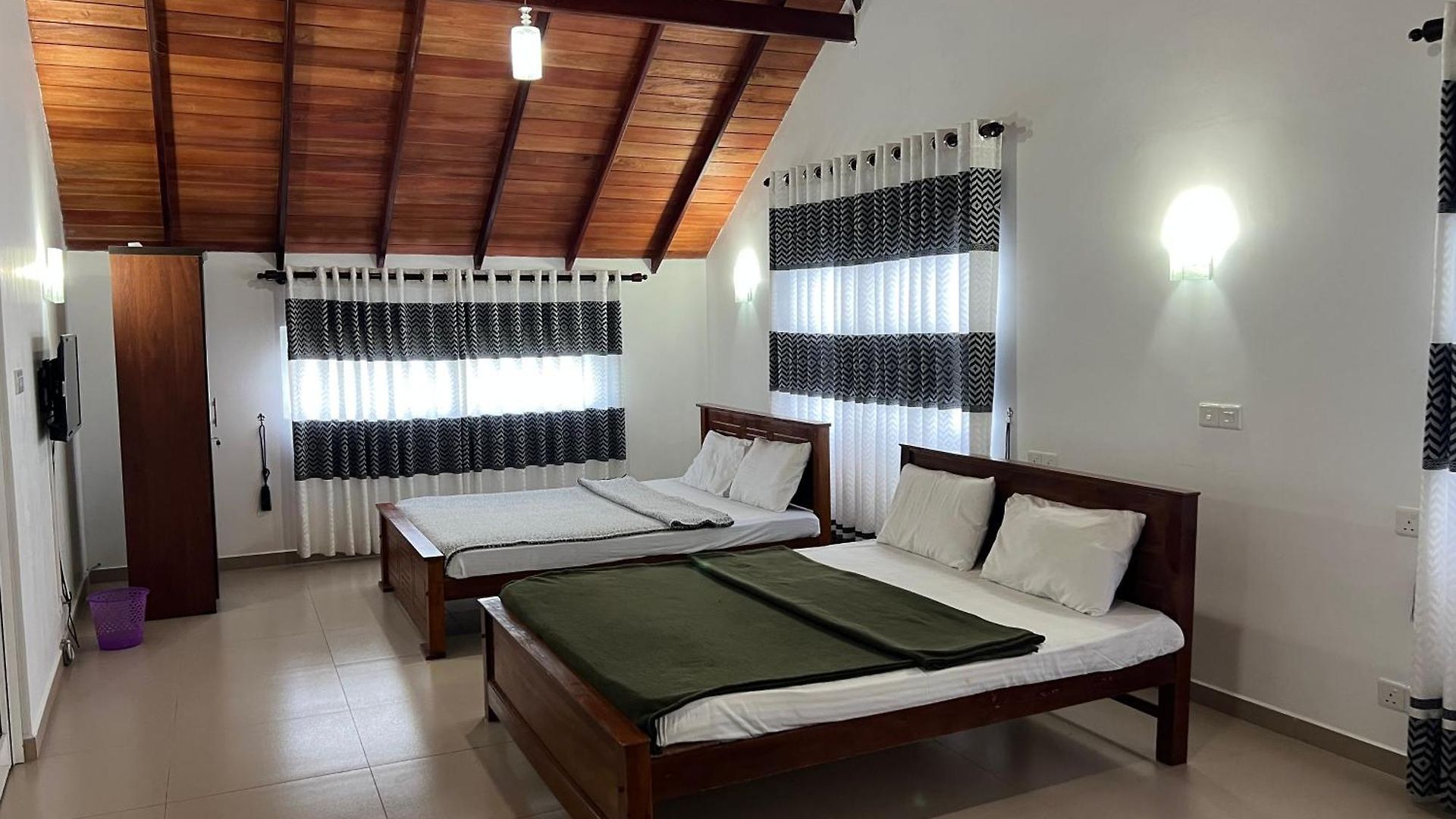 Crimple Hotel Nuwara Eliya