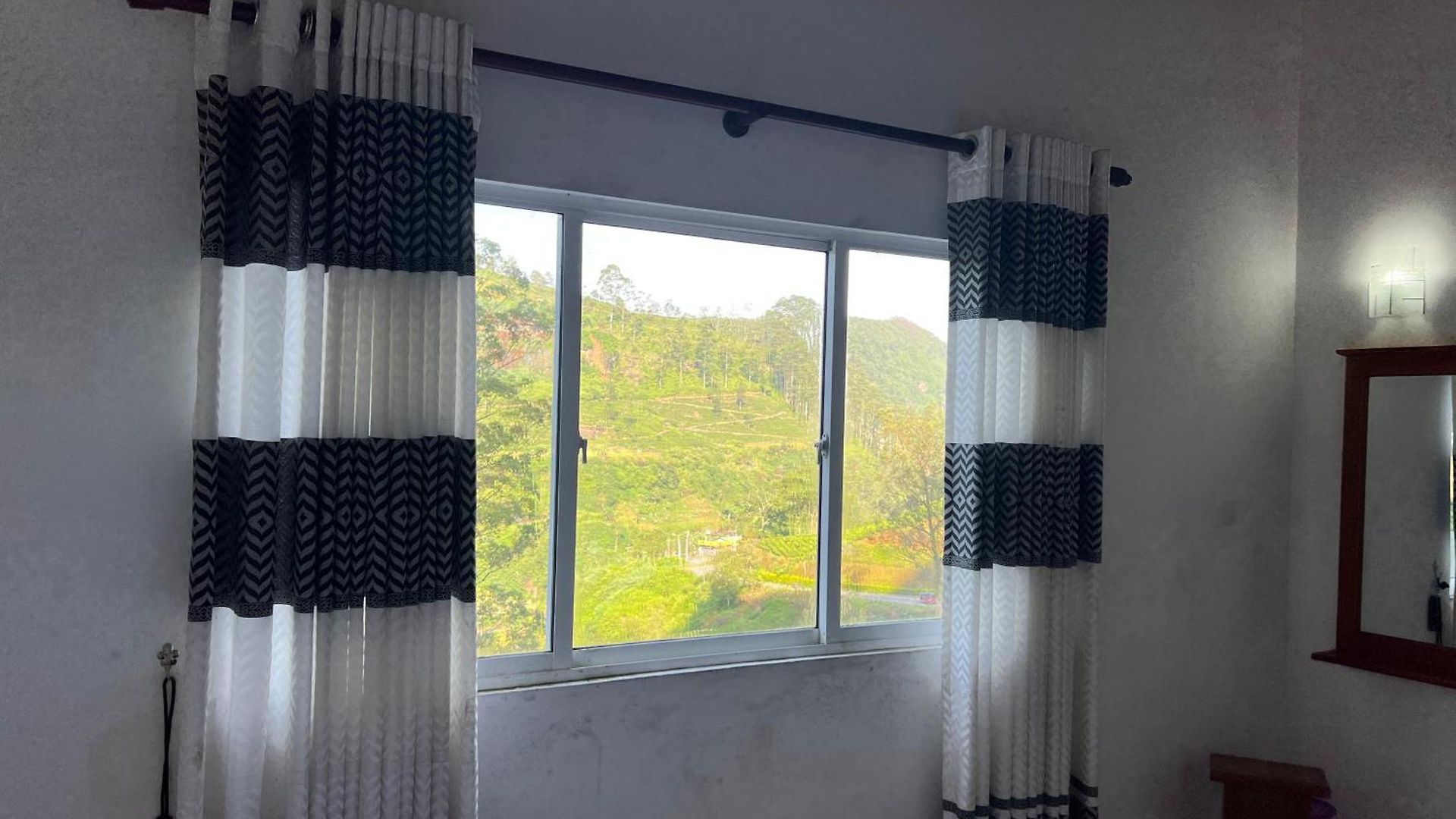 Crimple Hotel Nuwara Eliya