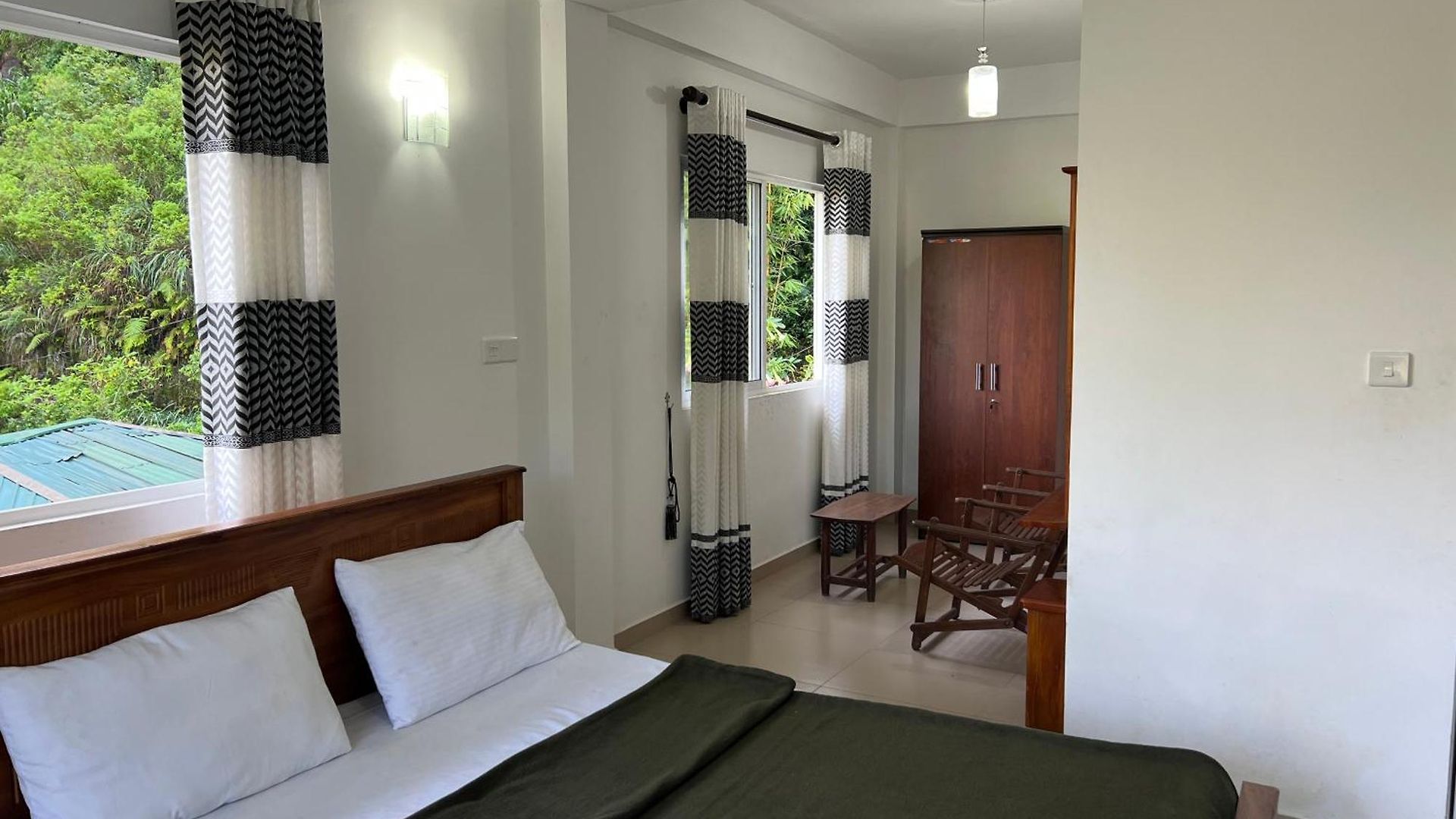 Crimple Hotel *