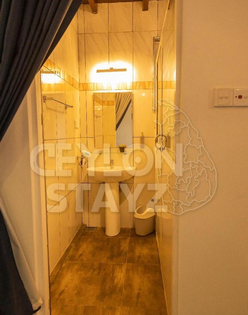 The Loft By Ceylon Stayz Hostel *