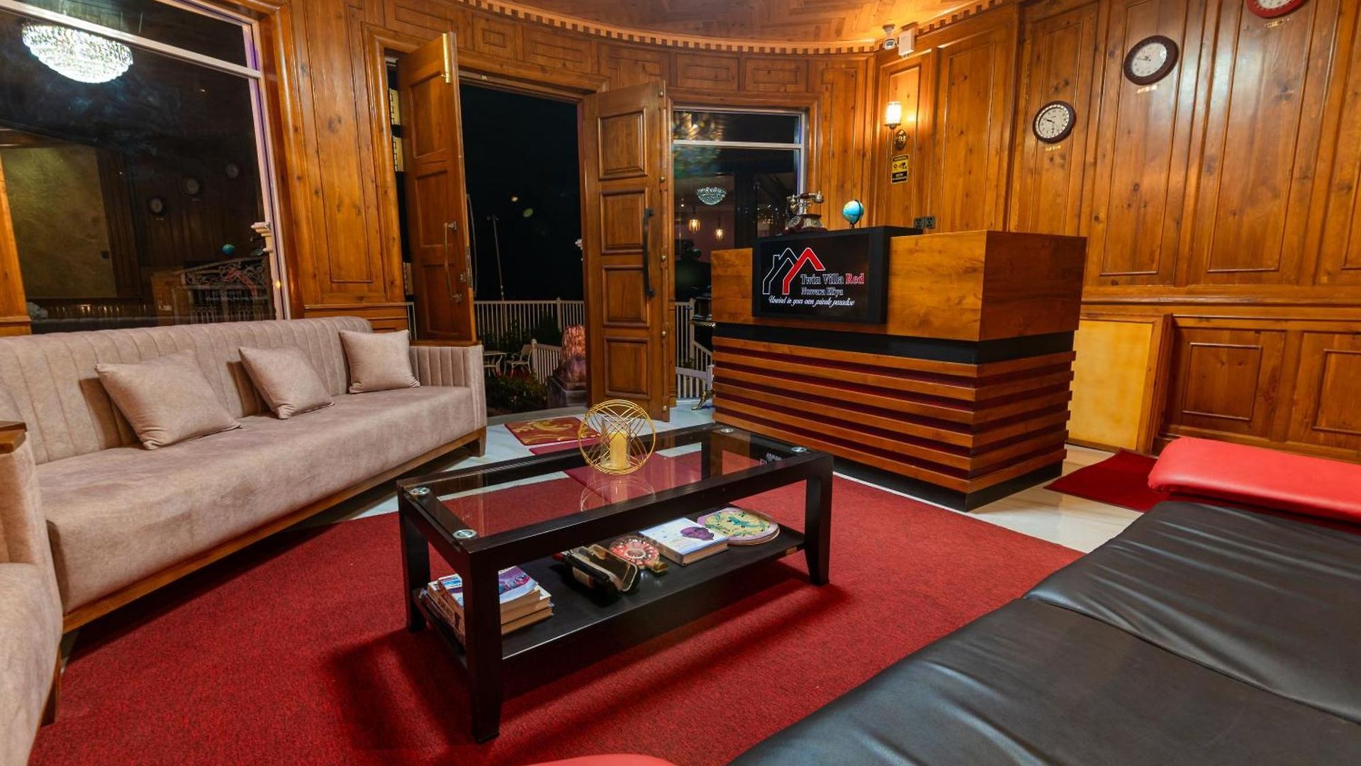 Twin Red - Luxury With Mountain View * Nuwara Eliya