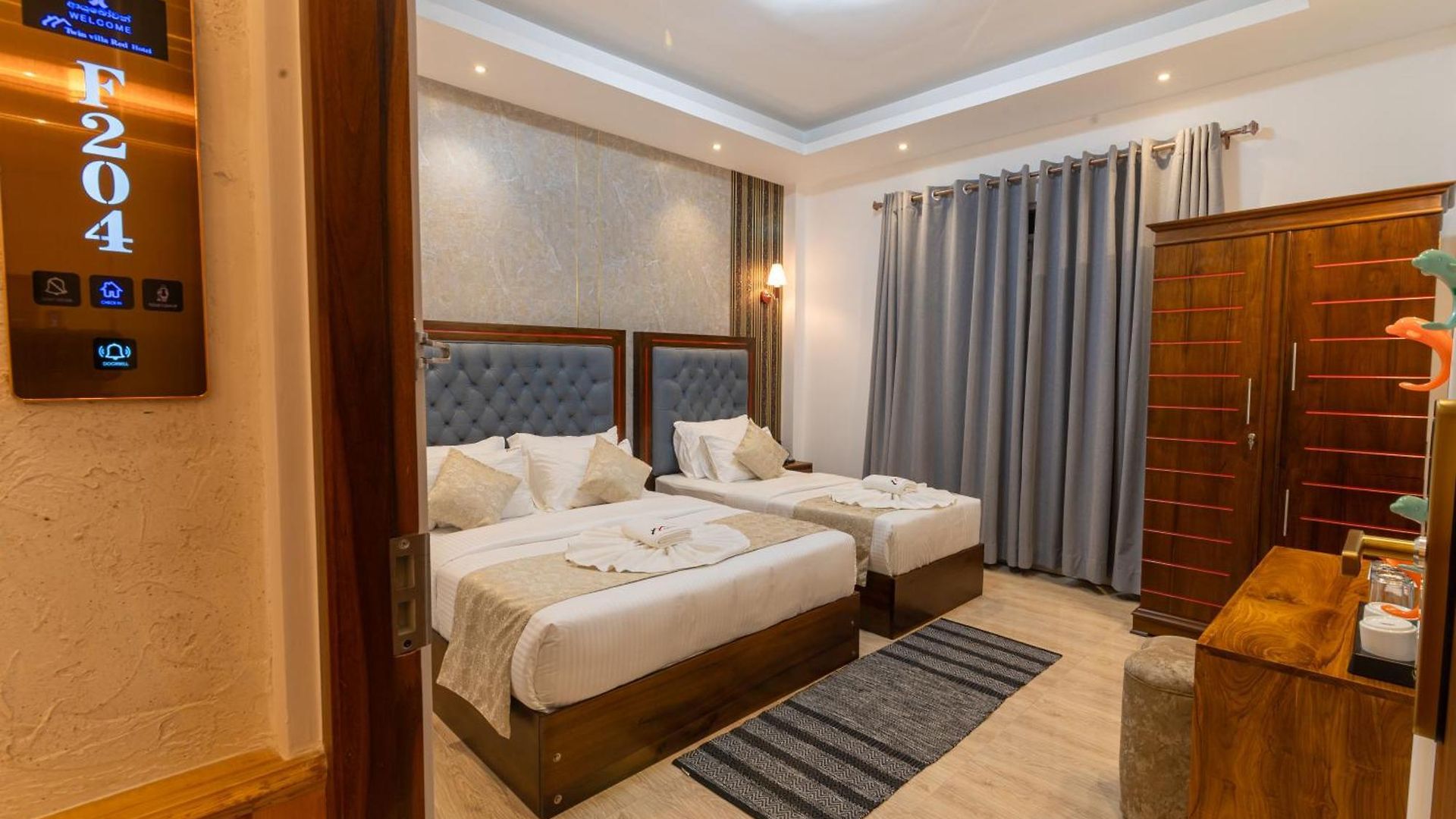 Hotel Twin Red - Luxury With Mountain View Nuwara Eliya
