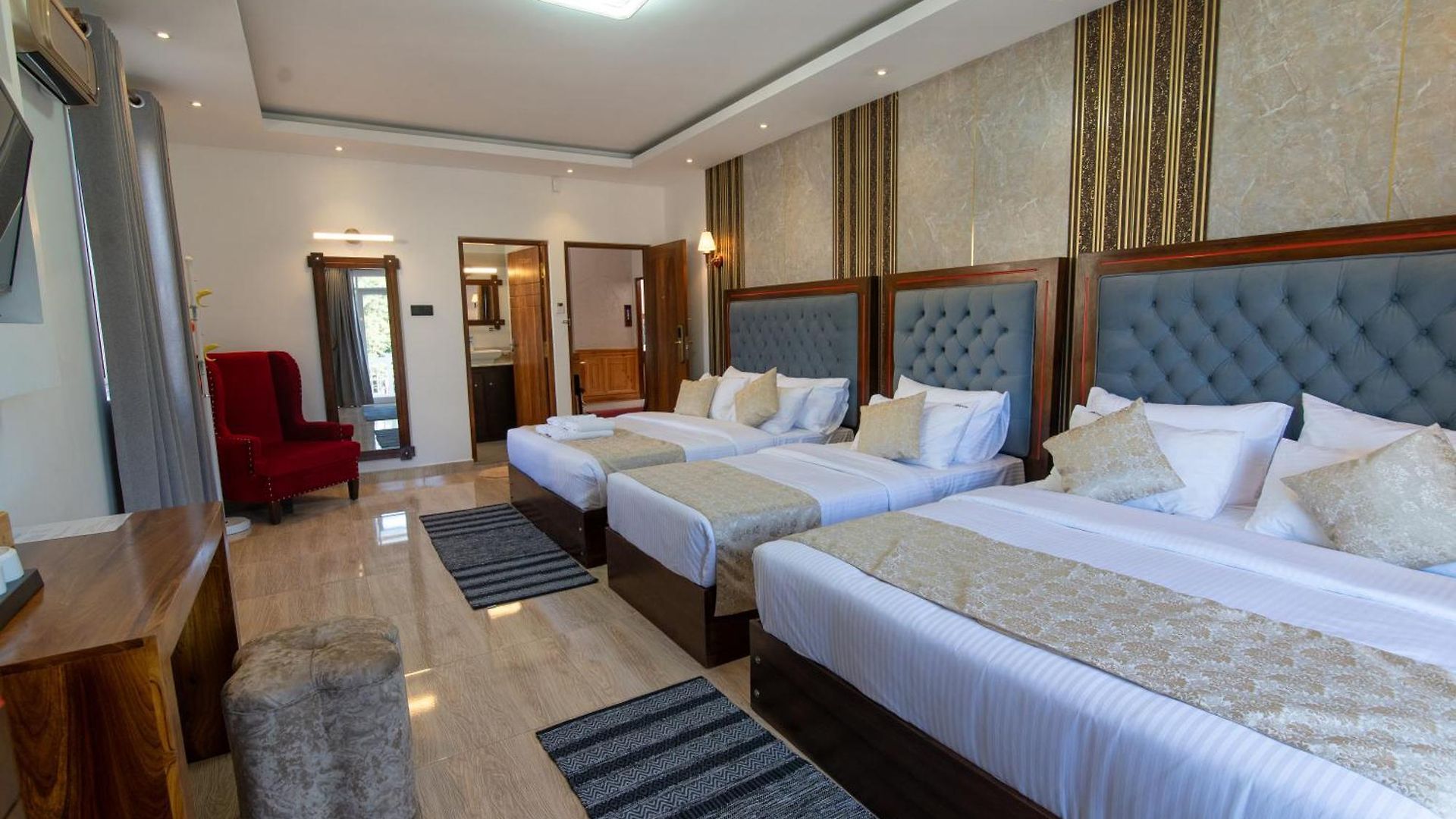 Twin Red - Luxury With Mountain View * Nuwara Eliya