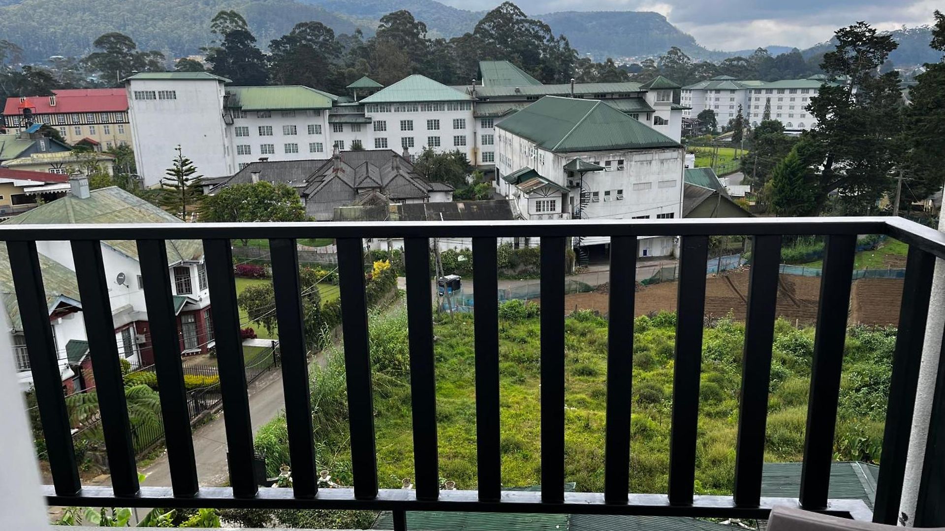 Luxury Apartment Nuwara Eliya