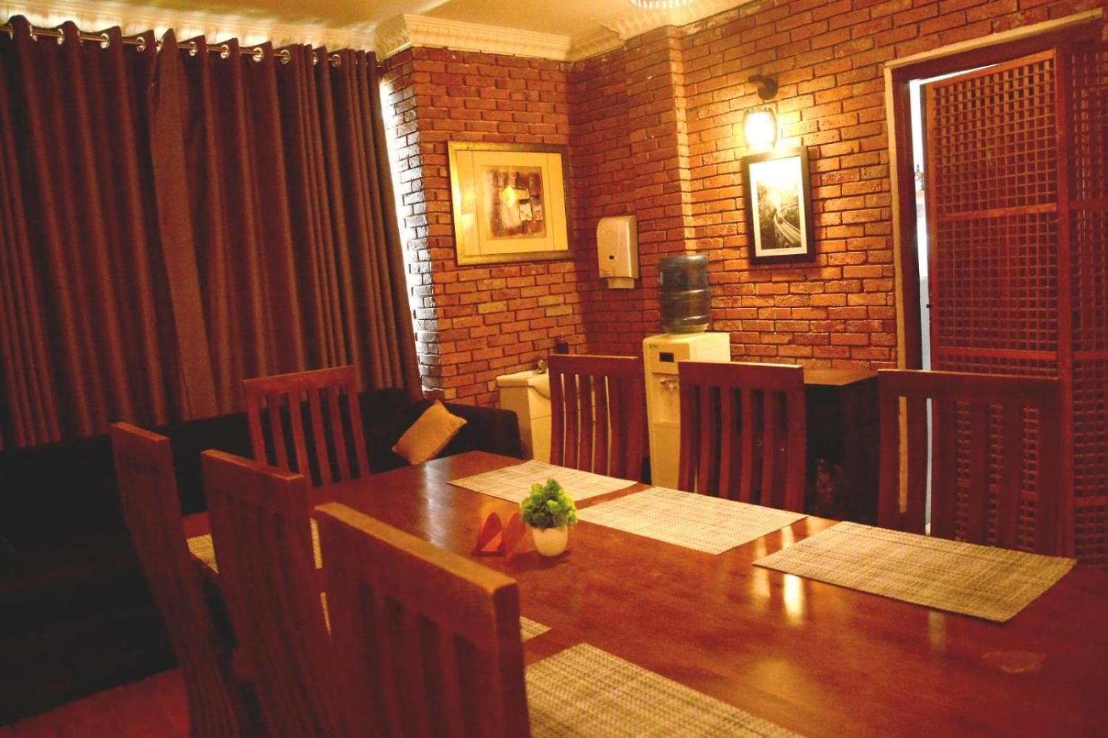 The Rosedale Grand Resort *