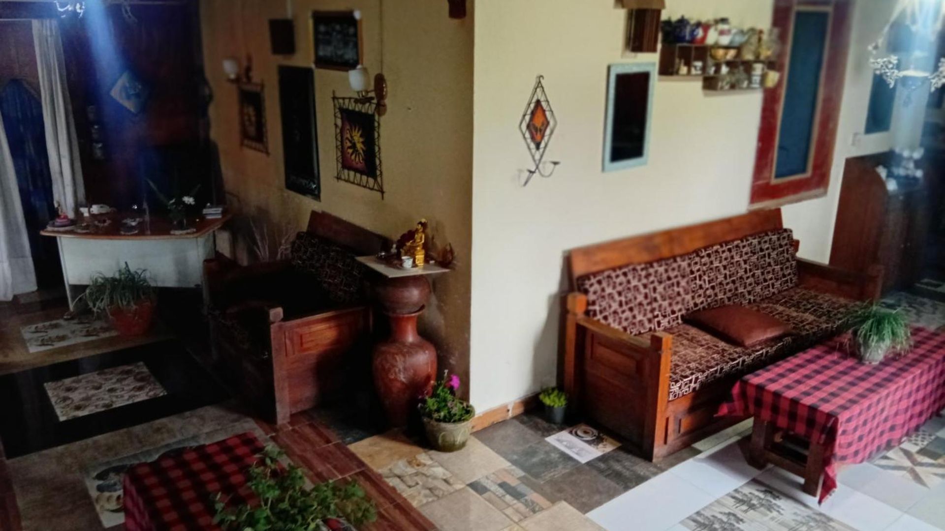 Silonya Forest Edge Hostel Nuwara Eliya