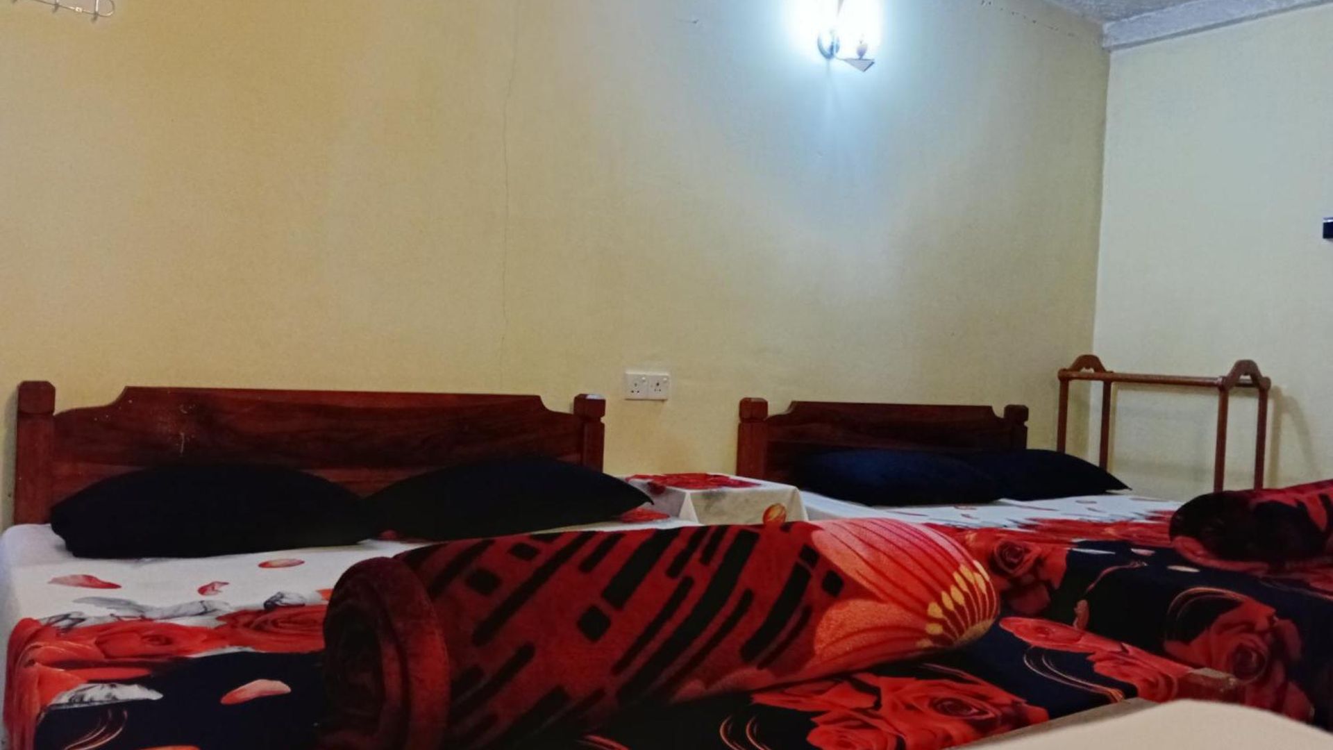 Silonya Forest Edge Hostel *