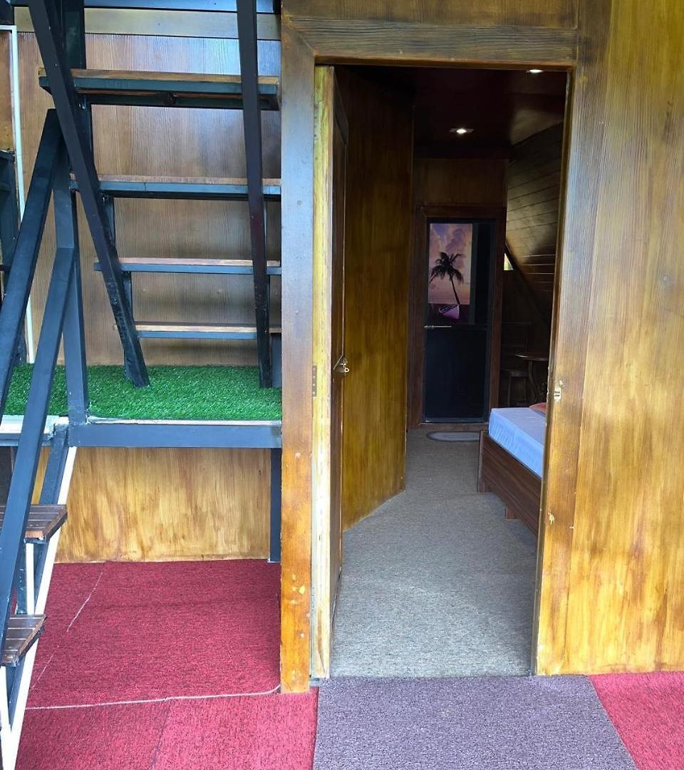 Acn Strawberry Apartment