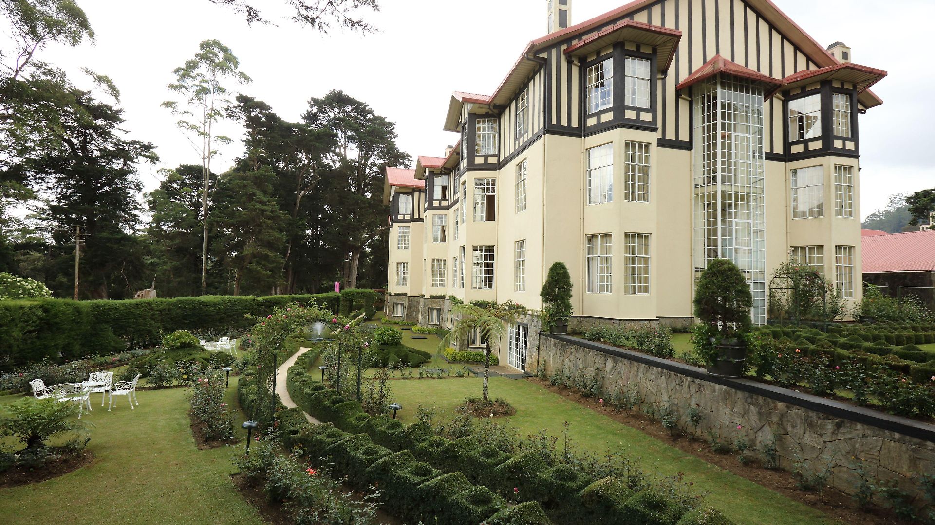 Hotel The Grand - Heritage Grand