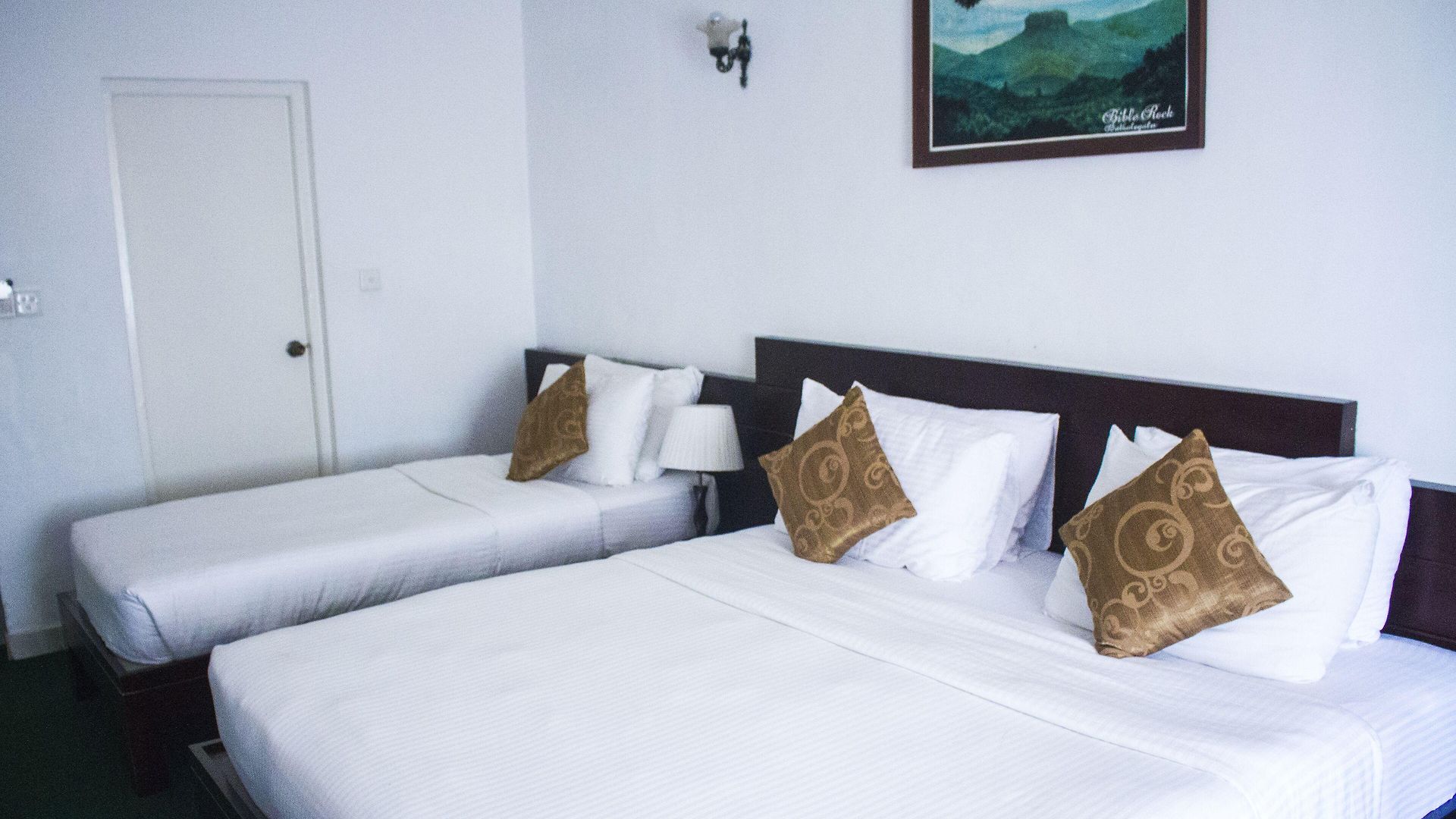 The Rock Hotel 3*