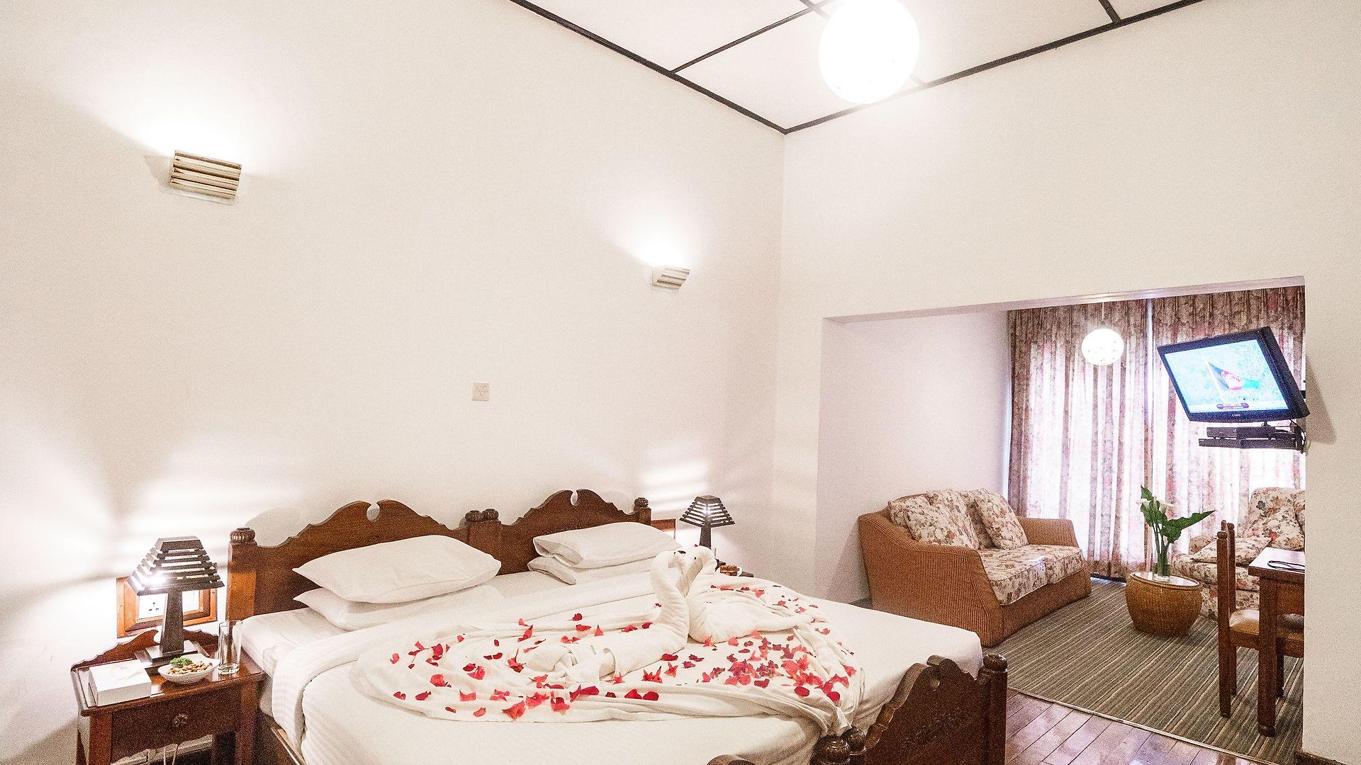 Glendower Hotel 4*