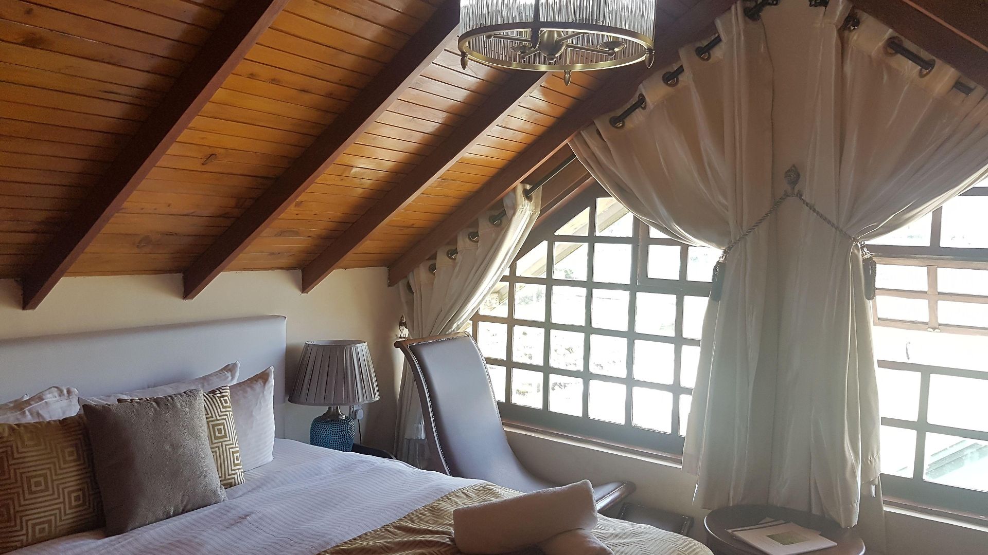Villa Tea Fields - Free Breakfast, Just 4Km From City, Near Lake Gregory Villa