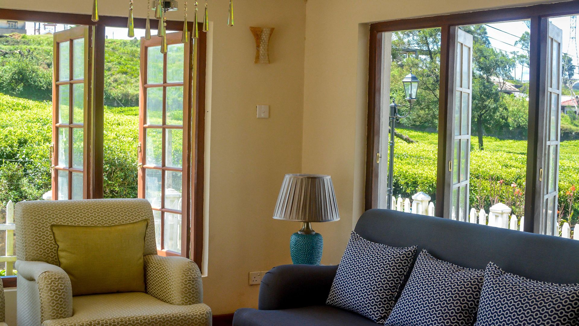 Villa Tea Fields - Free Breakfast, Just 4Km From City, Near Lake Gregory *