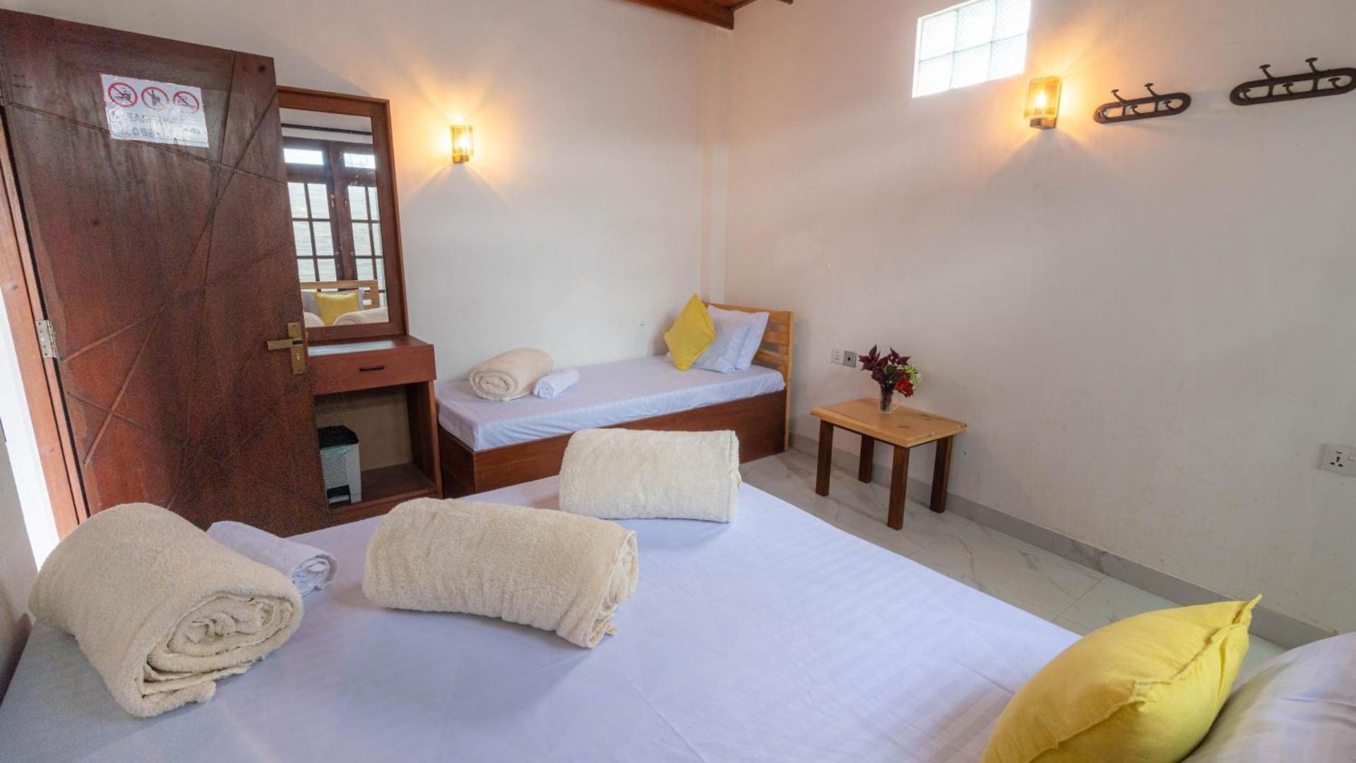 Guest house The Peak Nest *