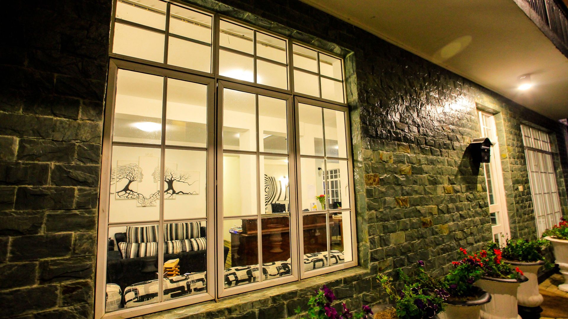 La Cottage Boutique Hotel & Restaurant 3*