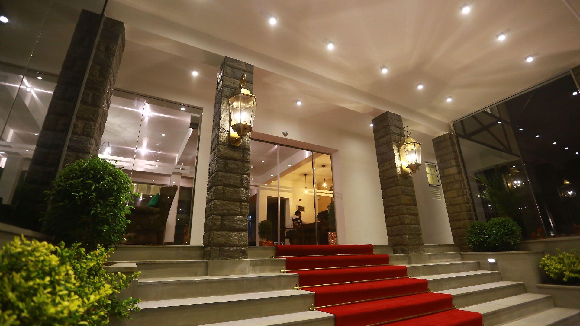 The Blackpool & Hotel Nuwara Eliya