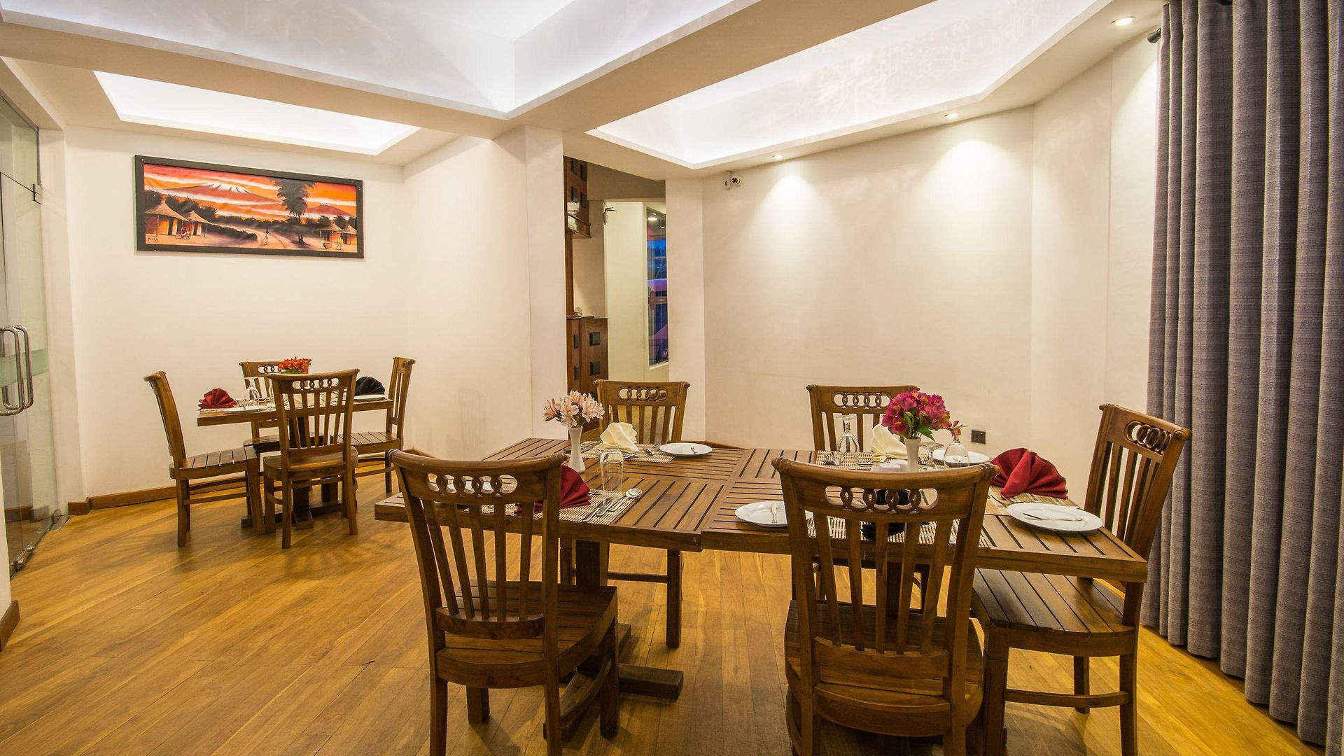 Hill Pride City Hotel 3*