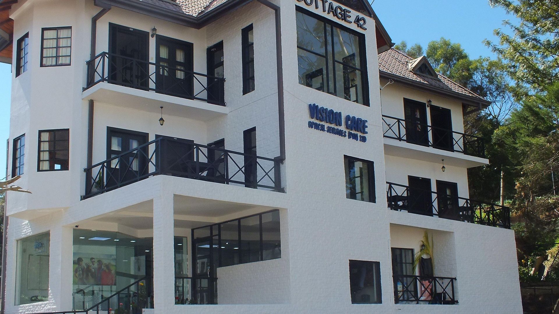 42 Nuwara Eliya