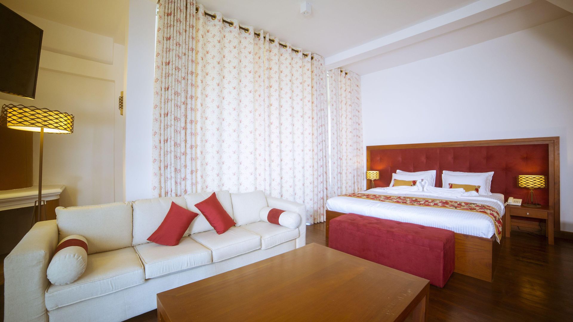 Hotel Blue Meadows Nuwaraeliya Nuwara Eliya