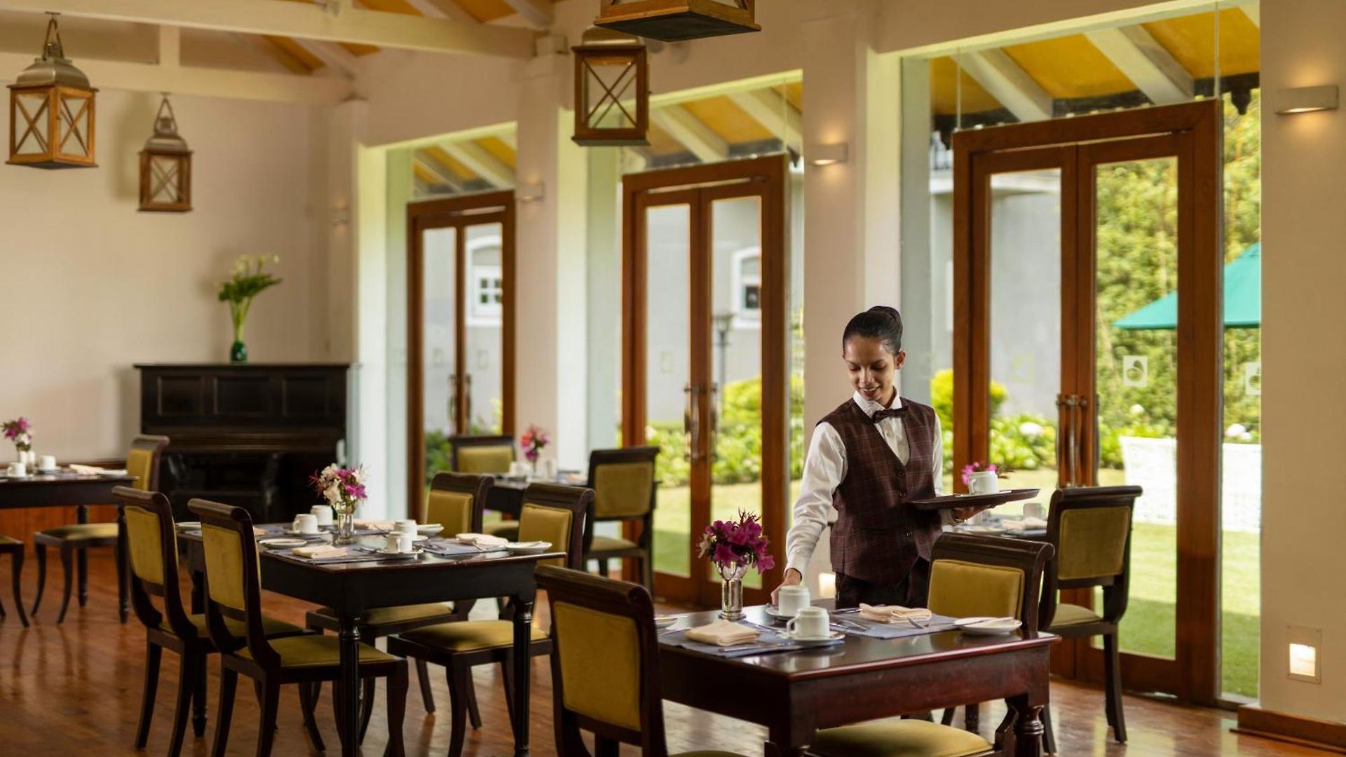 Jetwing St Andrew's Hotel 5*