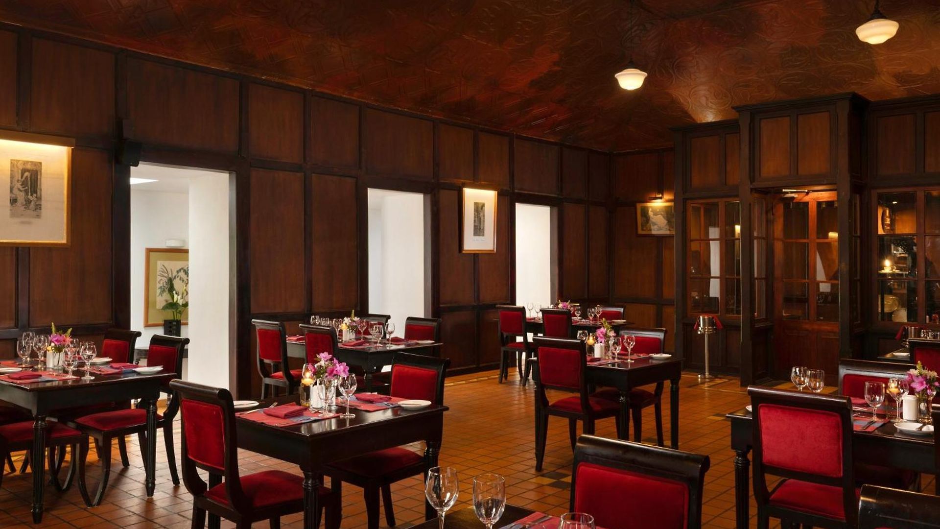 Jetwing St Andrew's Hotel