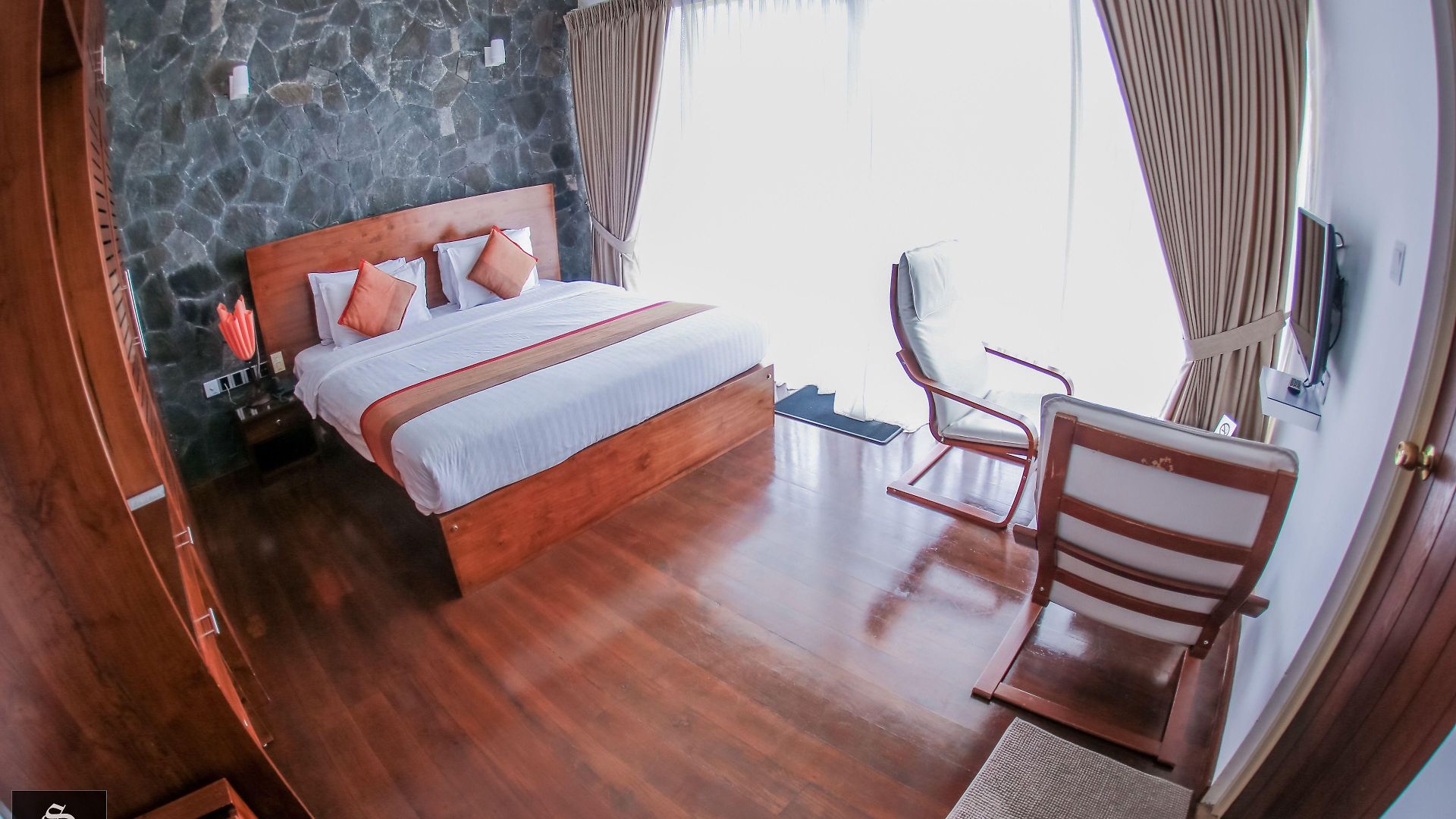 Villa Serenus Boutique
