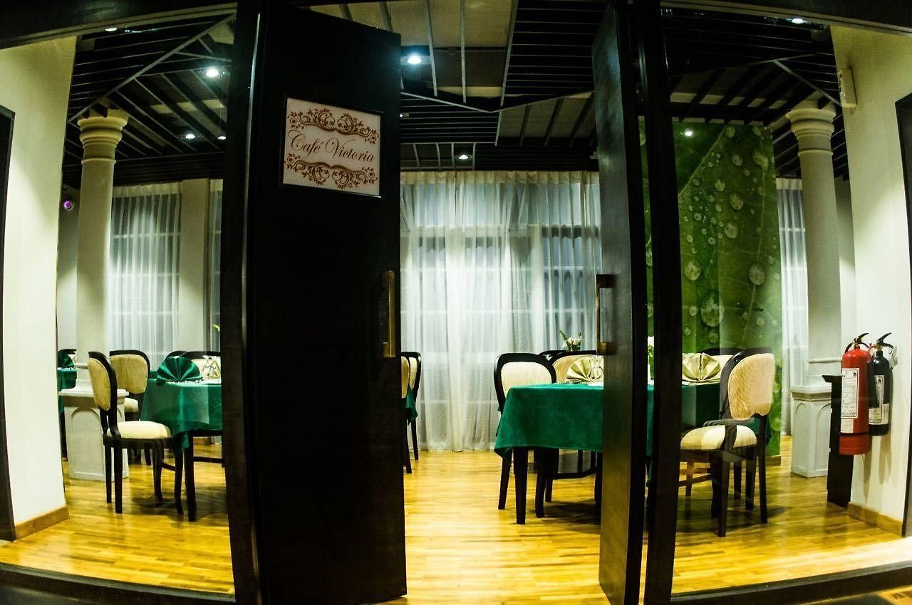 Horton Towers And 4* Nuwara Eliya
