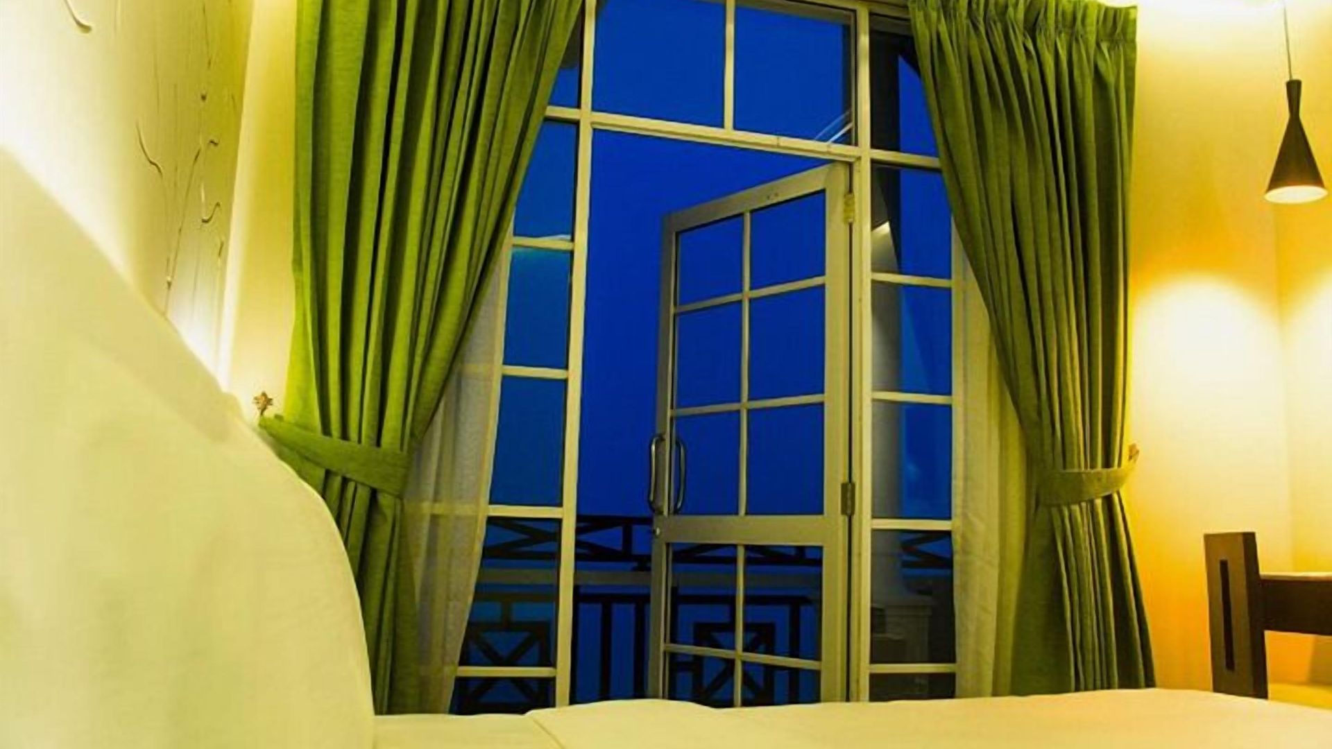 Hotel Horton Towers And 4*