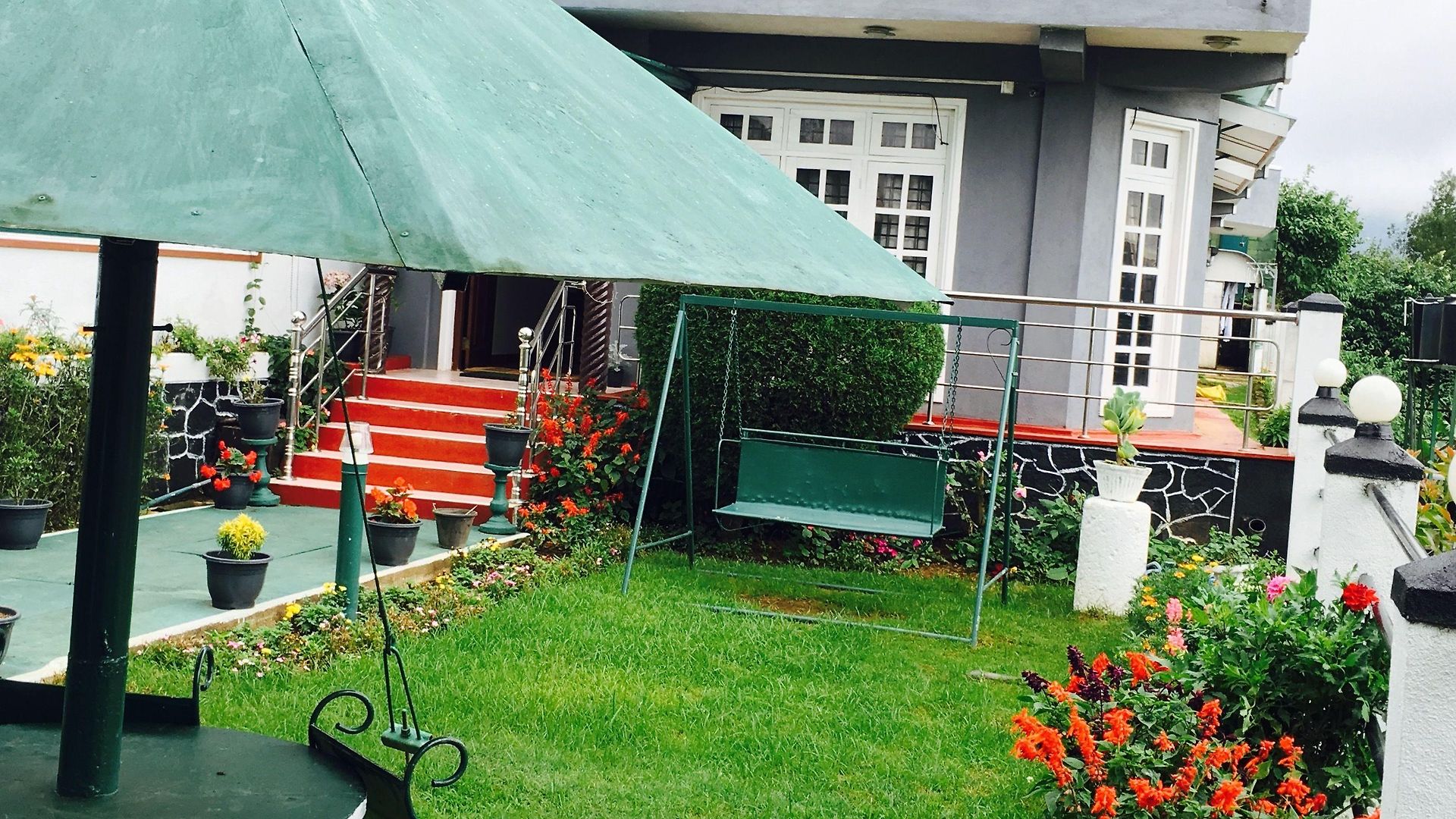 New Royal Mount Homestay