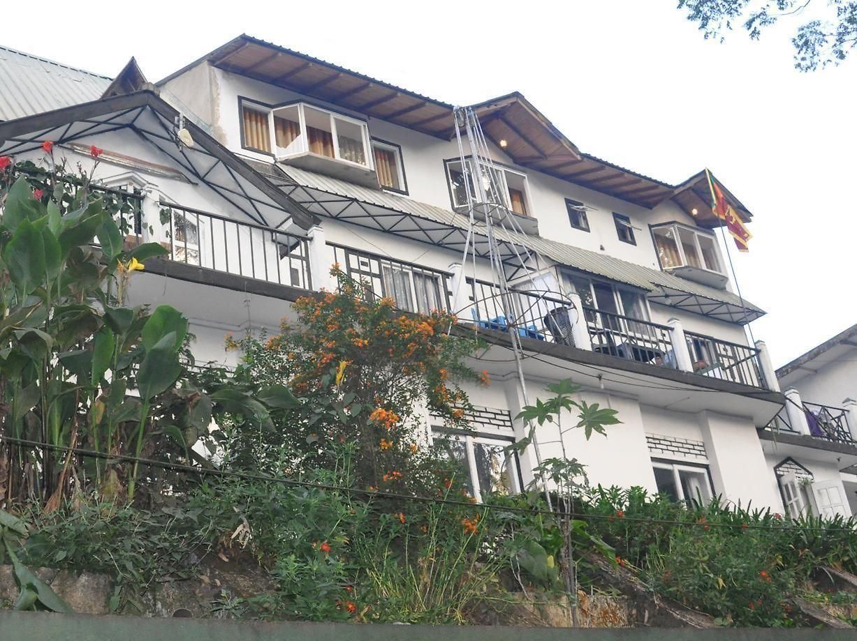 Guest house New Tour *