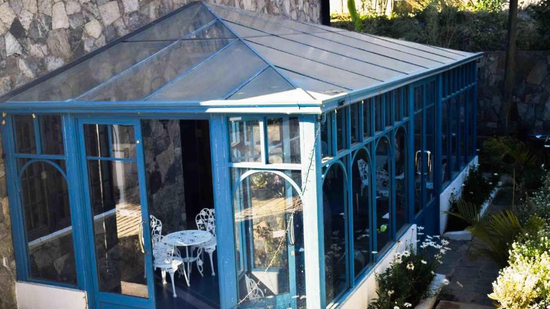 Daffodils Hotel 4*