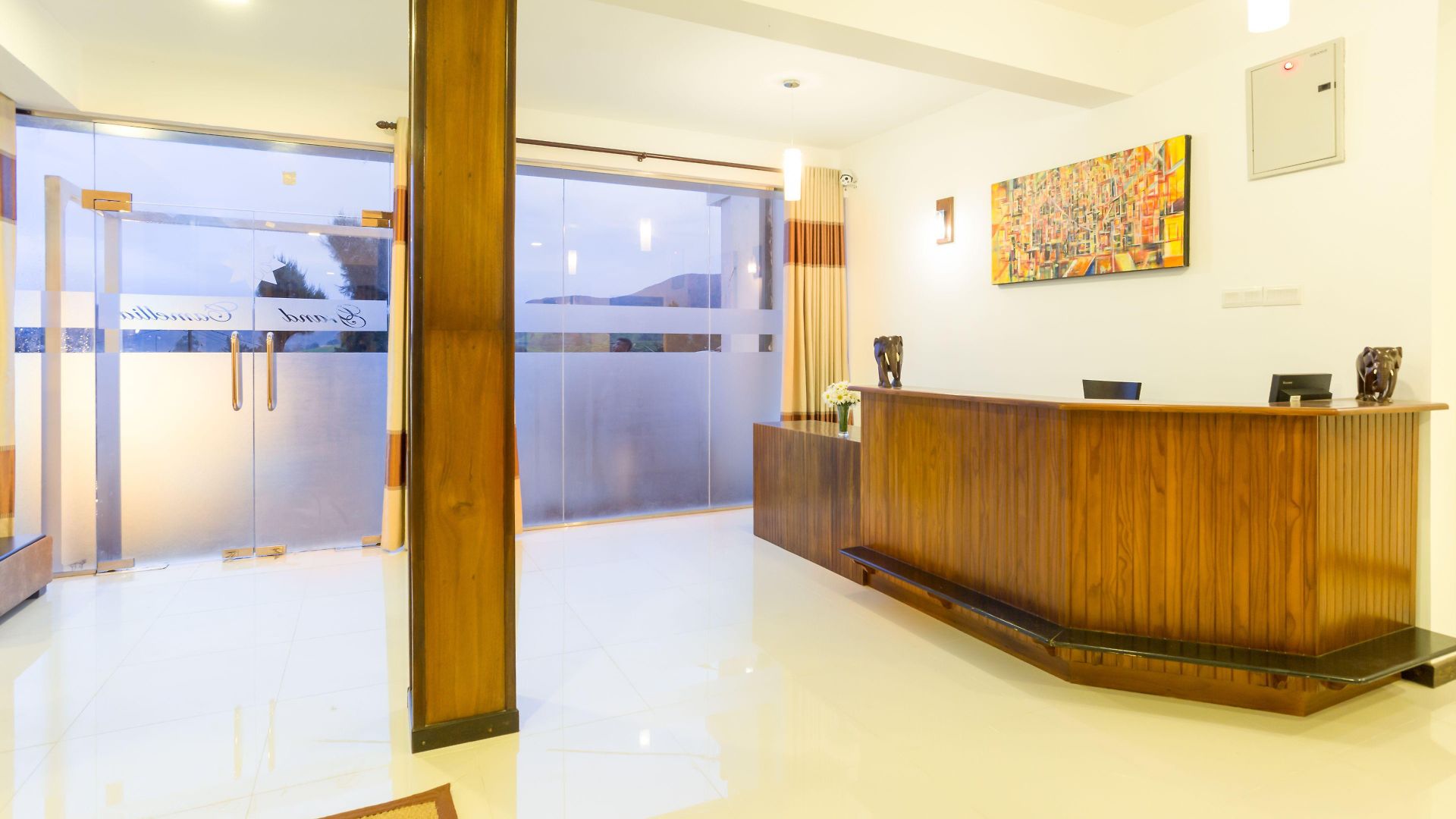 Hotel Grand Camellia