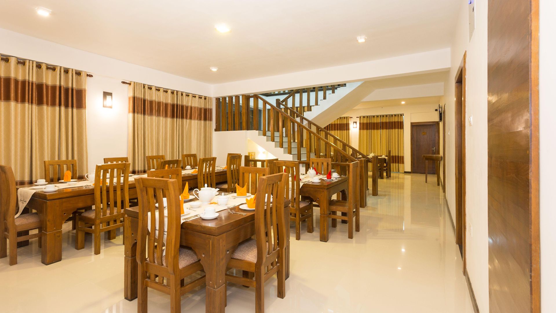 Hotel Grand Camellia Nuwara Eliya