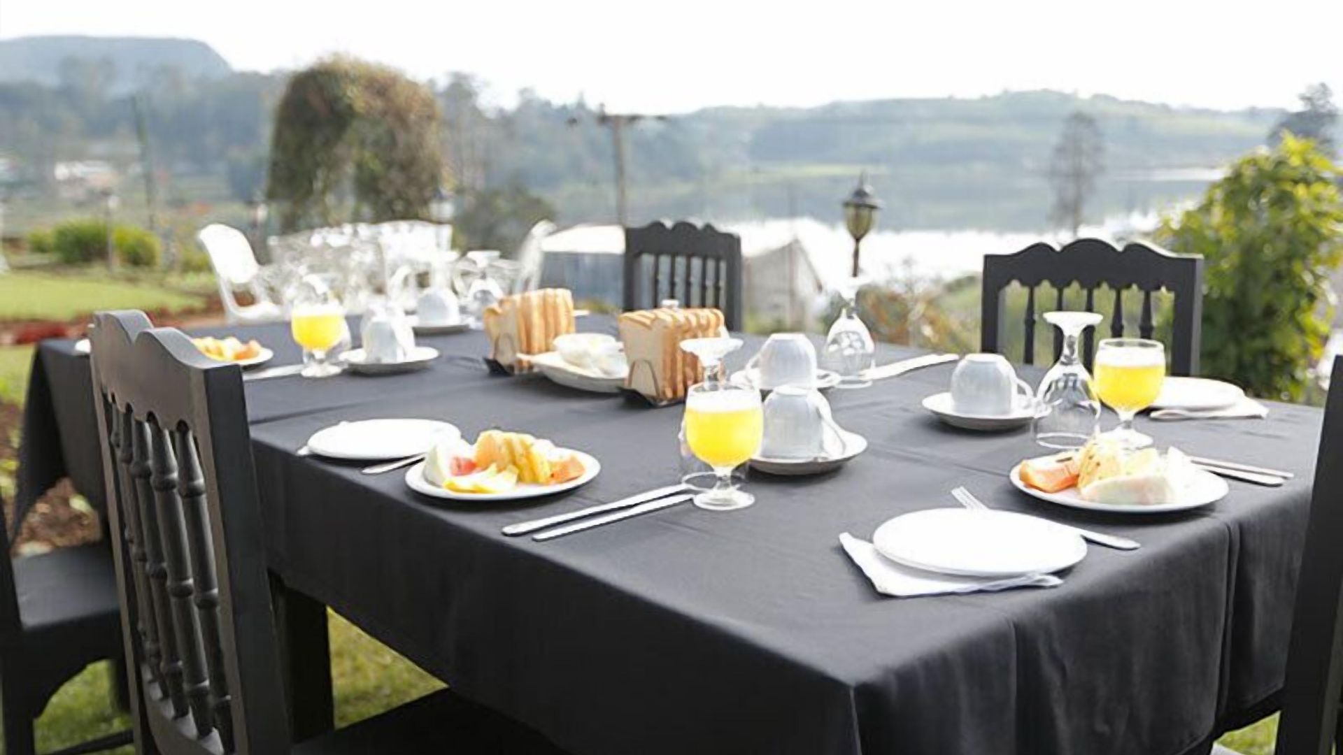 Resort Sanctuary Hills Nuwara Eliya