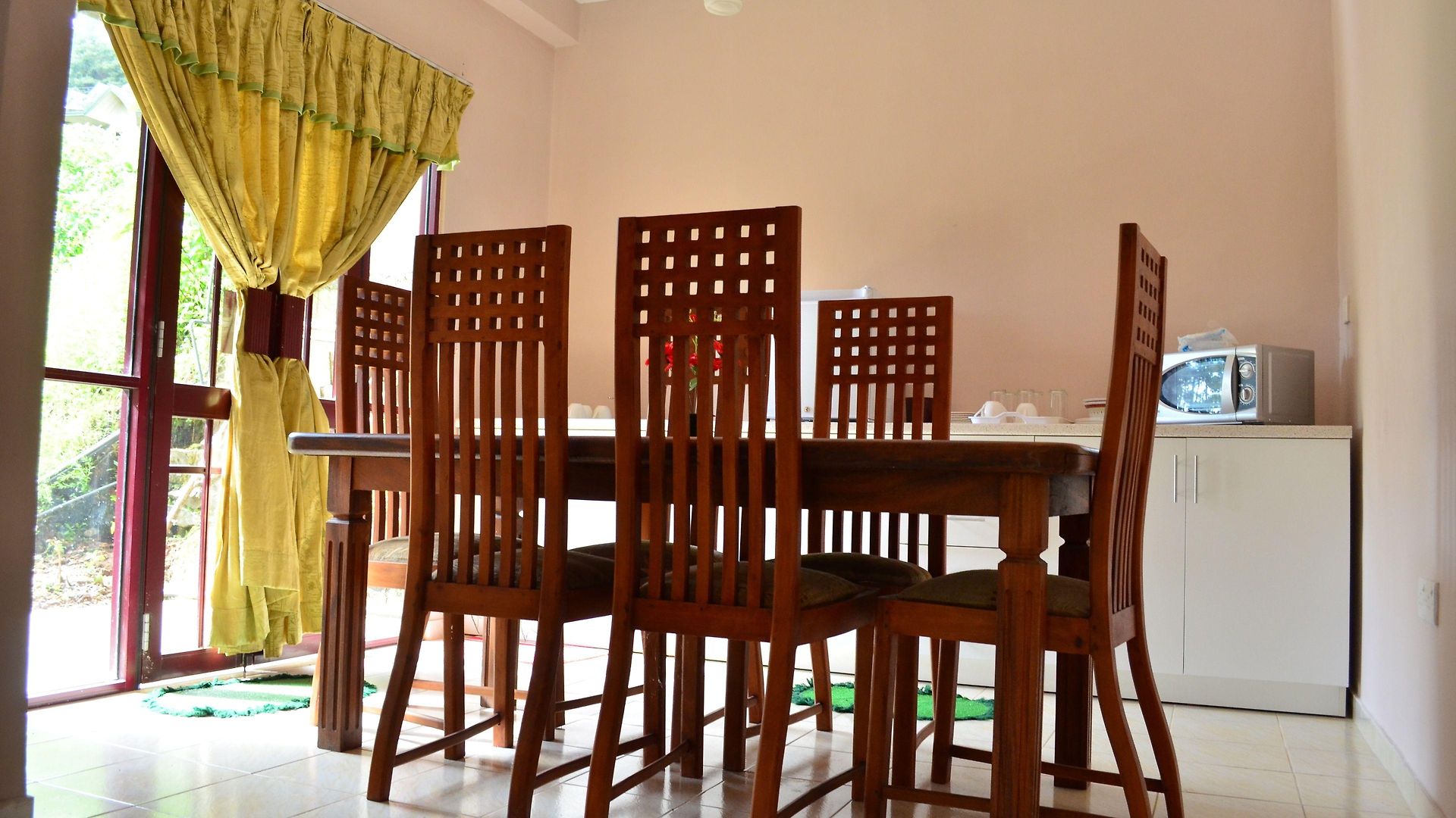 Hw Guest house